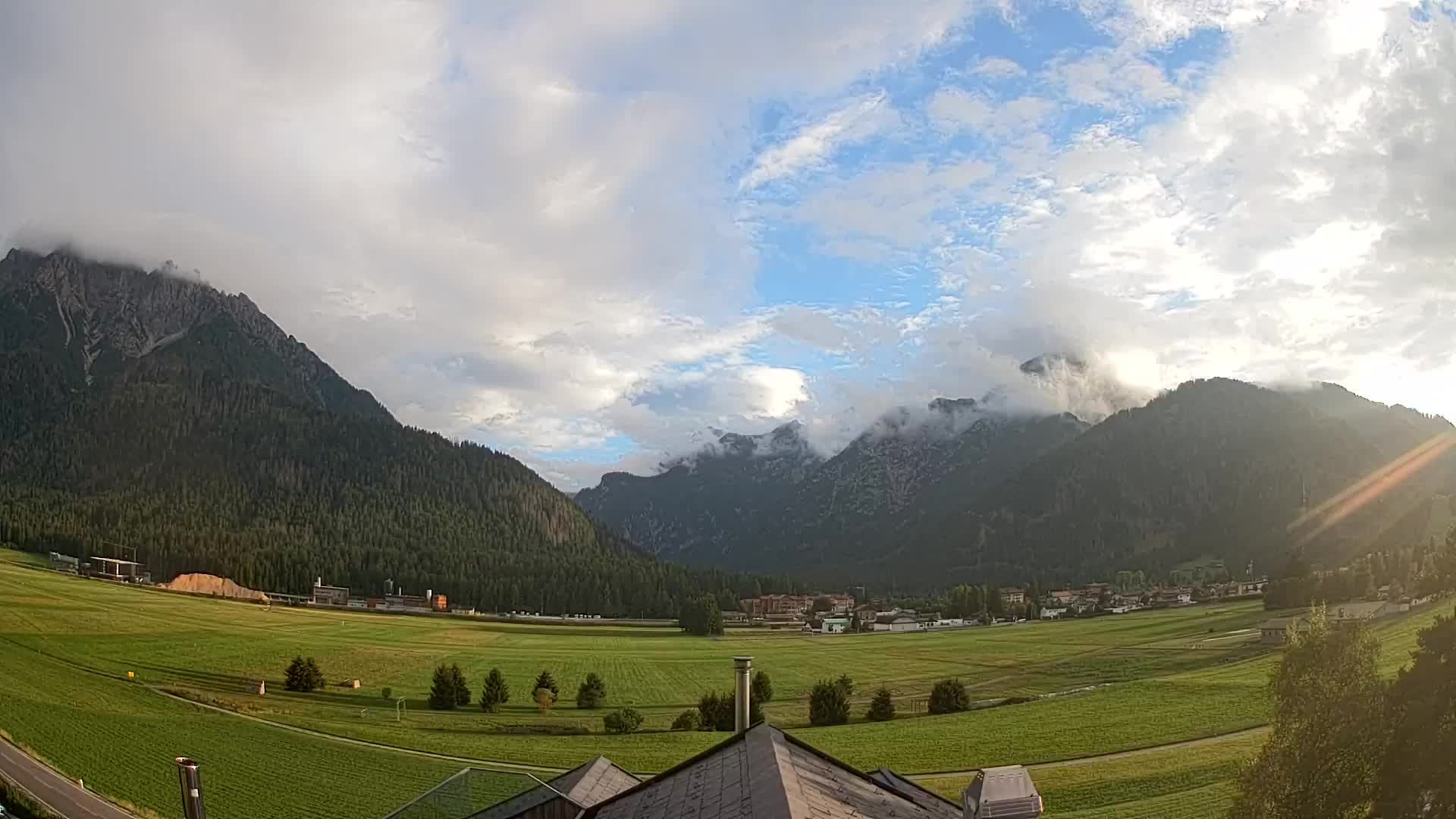Webcam Toblach Dolomitas – Vista desde el Hotel Rosengarten