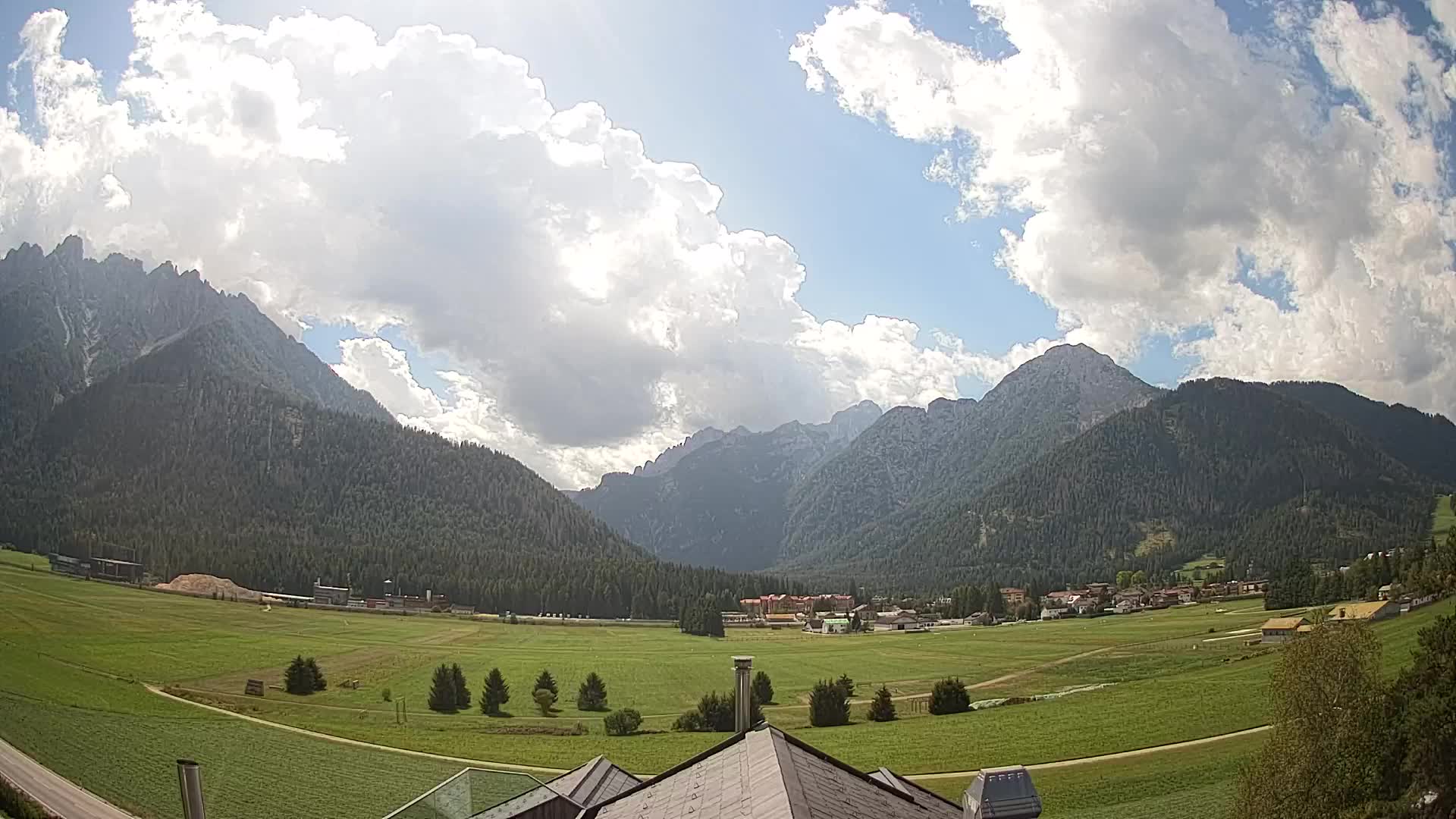 Webcam Toblach Dolomitas – Vista desde el Hotel Rosengarten