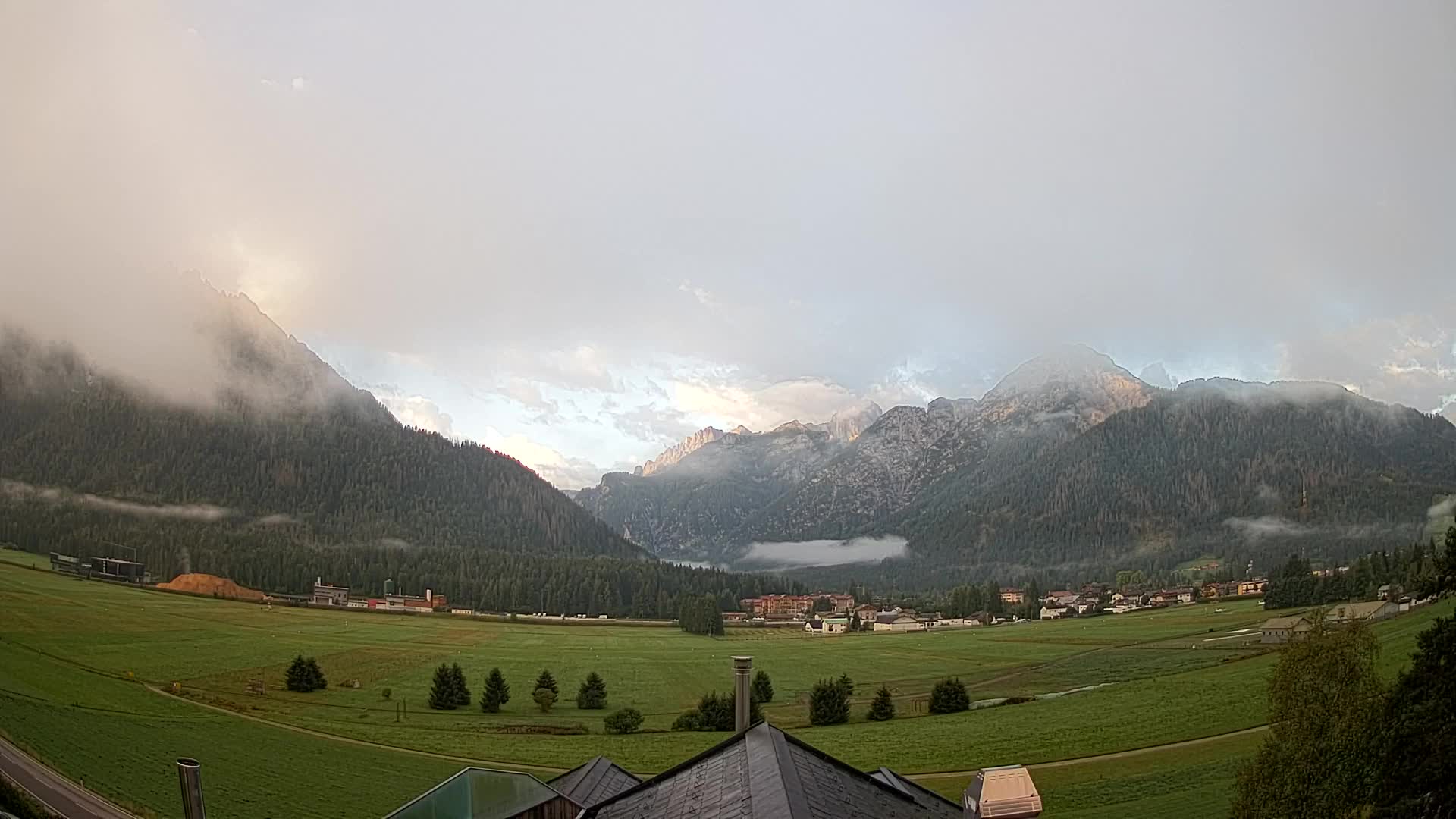 Webcam Toblach Dolomitas – Vista desde el Hotel Rosengarten