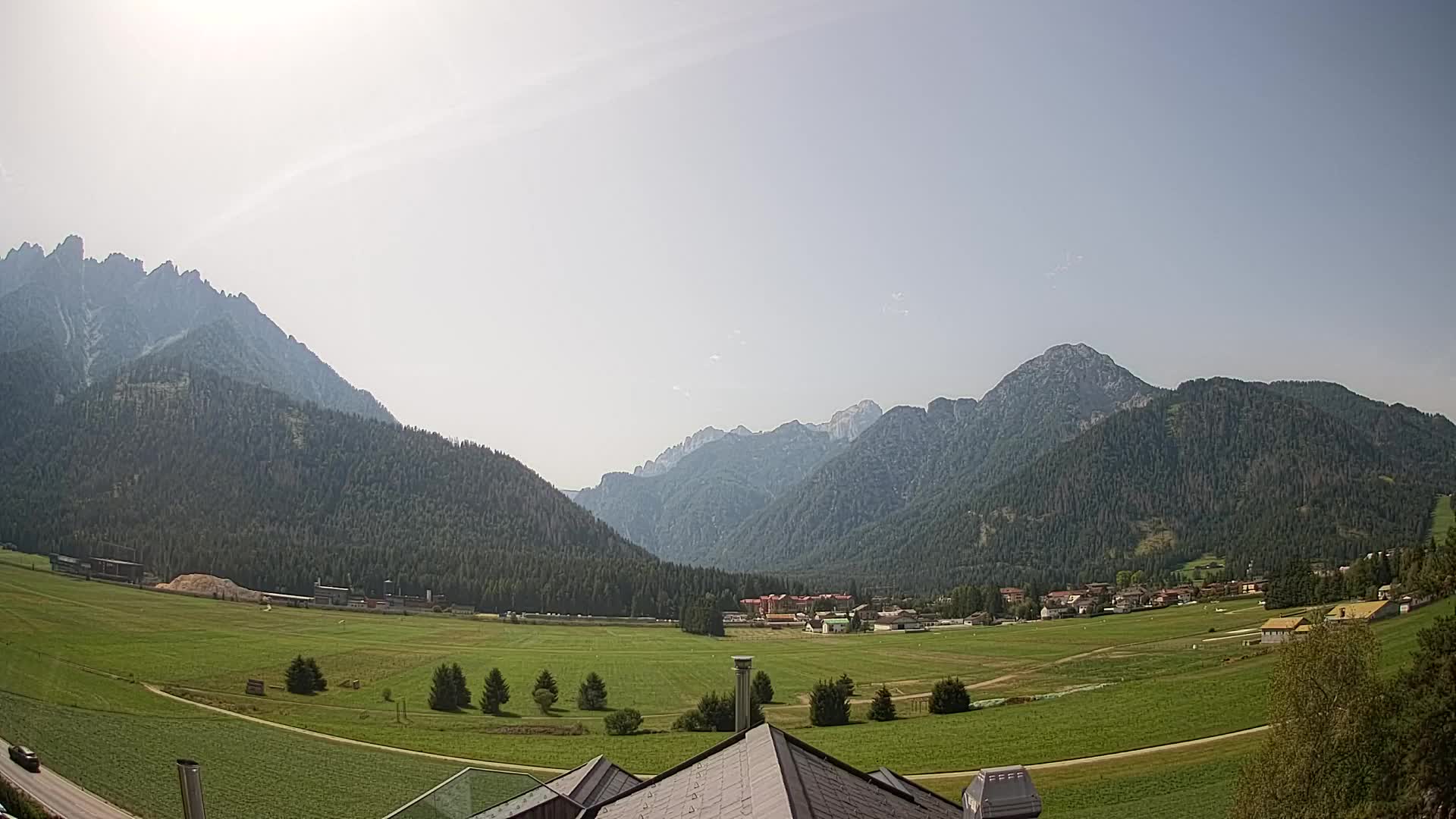 Webcam Toblach Dolomites – View from Hotel Rosengarten