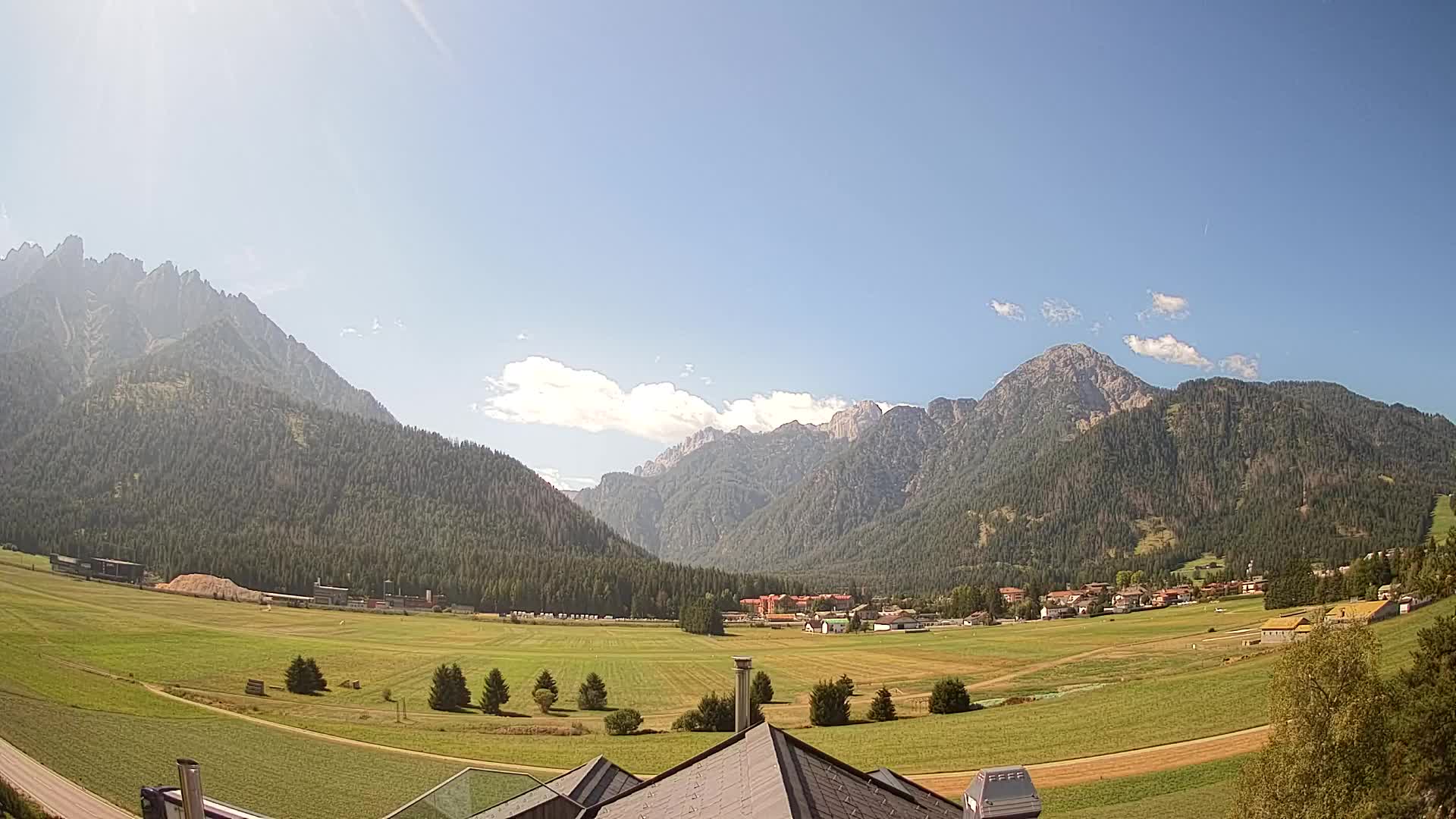 Webcam Dobbiaco Dolomiti – Vista dall’Hotel Rosengarten