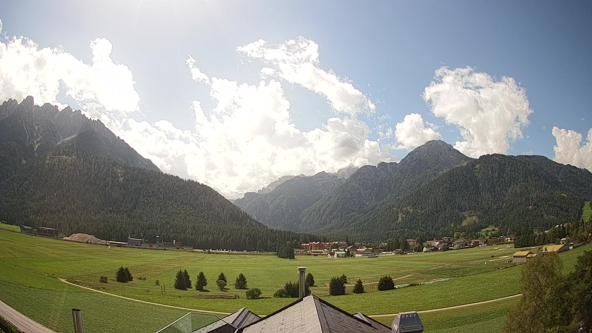 Webcam Dobbiaco Dolomiti – Vista dall’Hotel Rosengarten