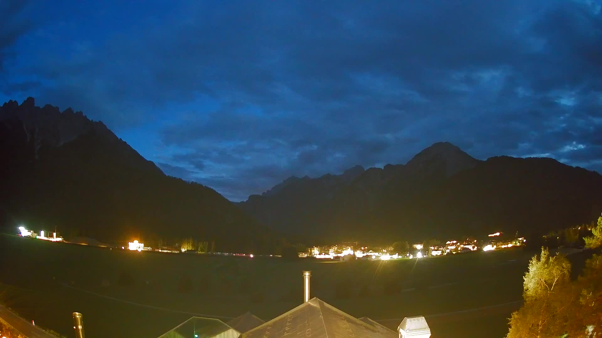 Webcam Dobbiaco Dolomiti – Vista dall’Hotel Rosengarten