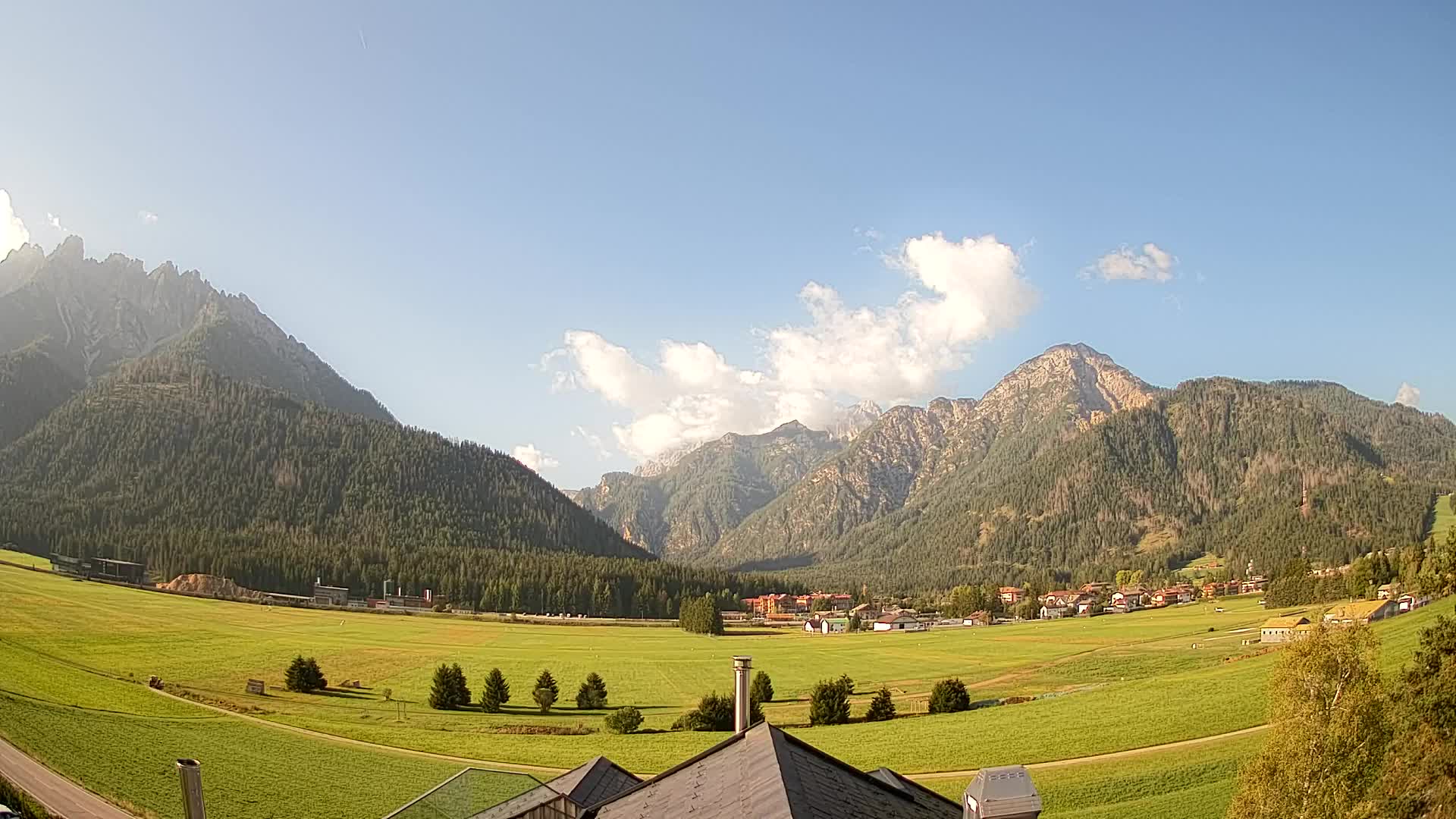 Webcam Toblach Dolomiten – Blick vom Hotel Rosengarten