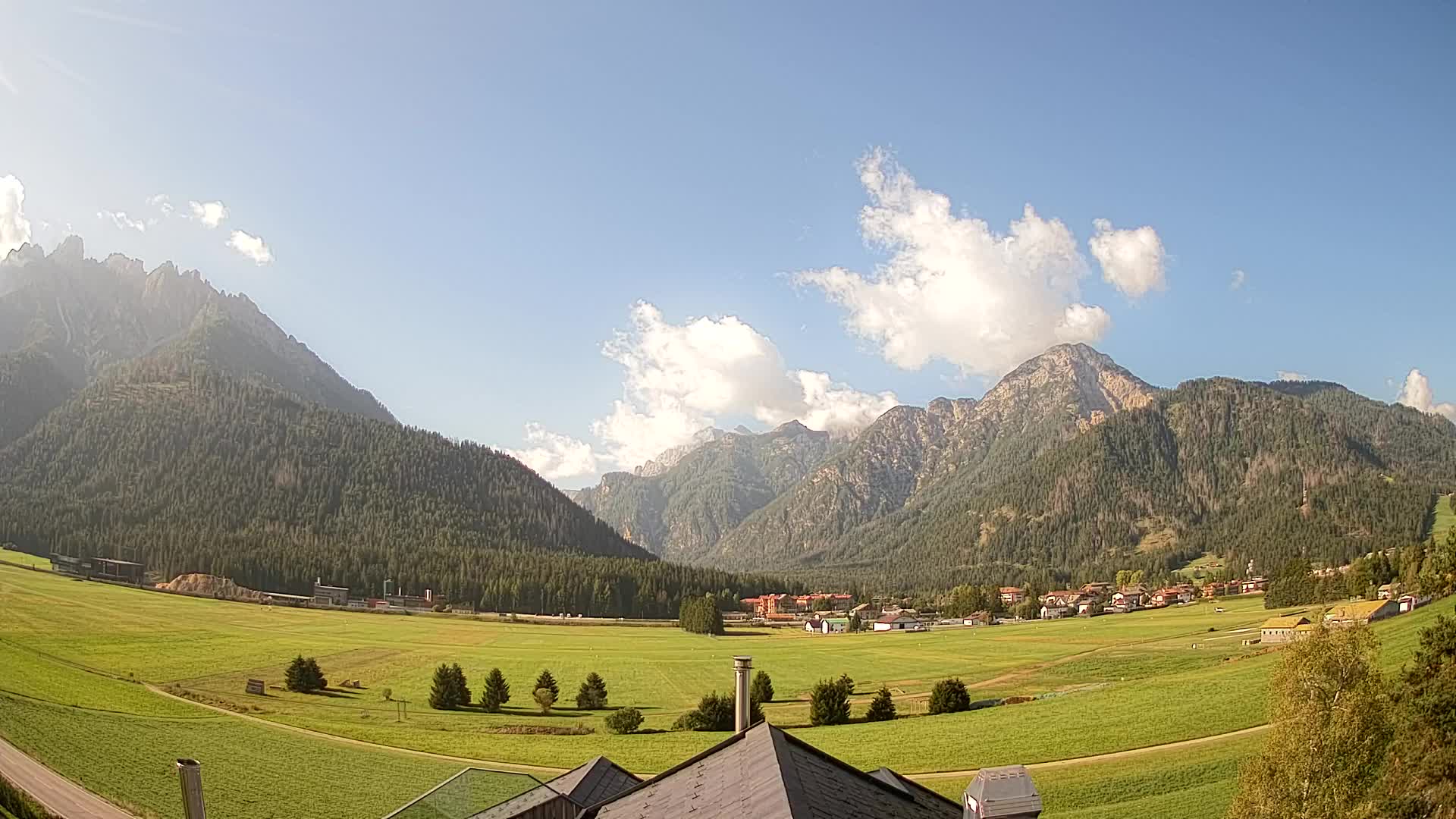 Webcam Toblach Dolomiten – Blick vom Hotel Rosengarten