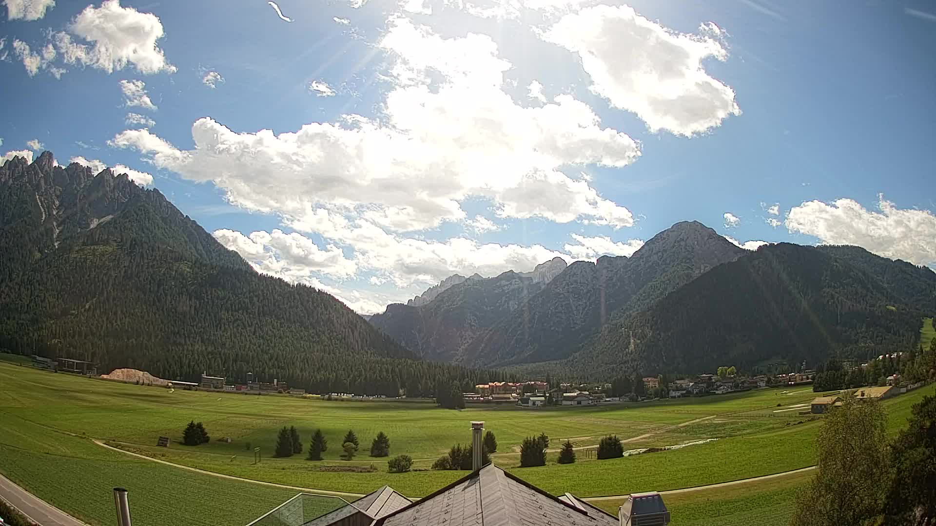 Webcam Toblach Dolomiten – Blick vom Hotel Rosengarten