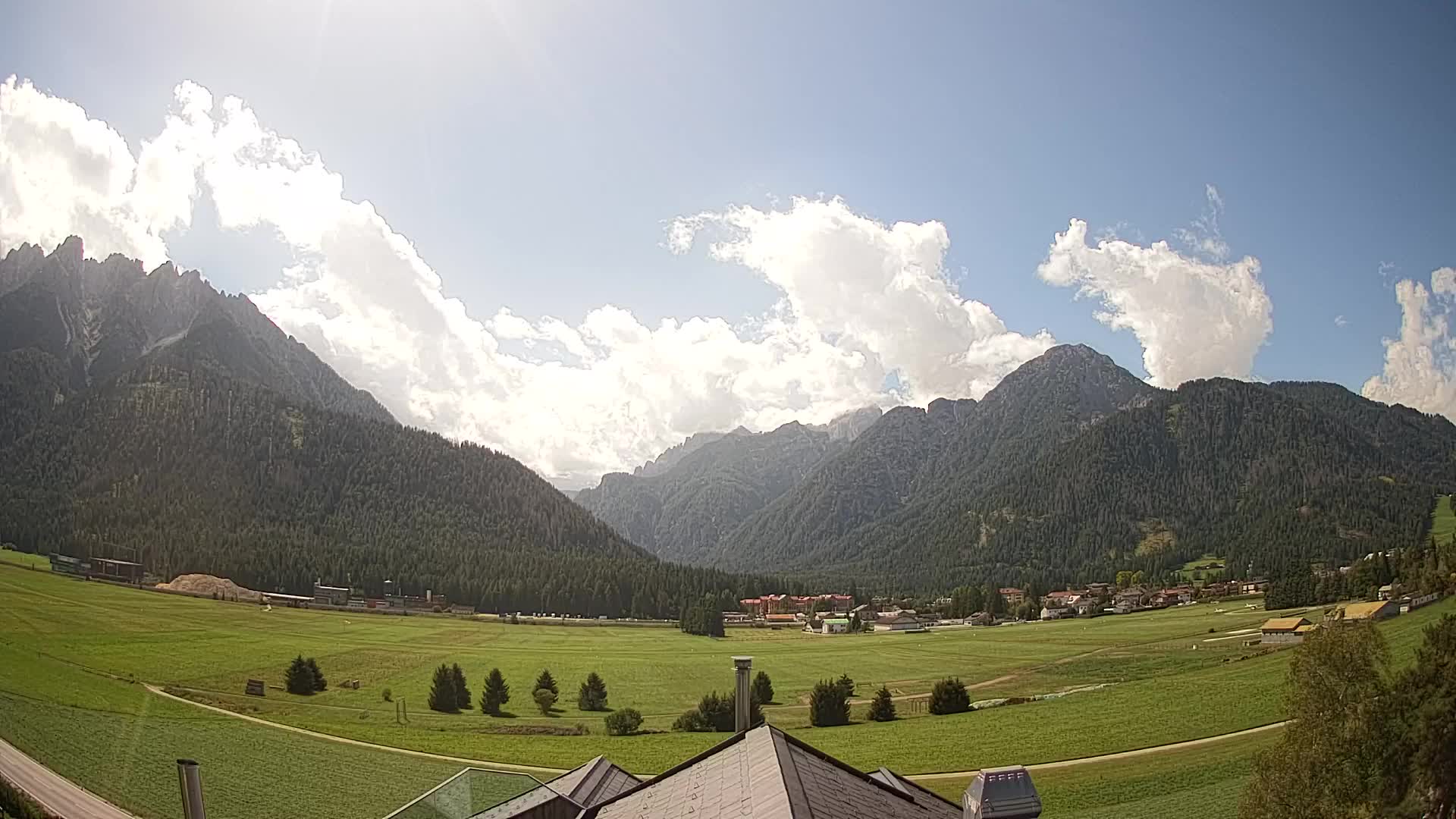 Webcam Dobbiaco Dolomiti – Vista dall’Hotel Rosengarten