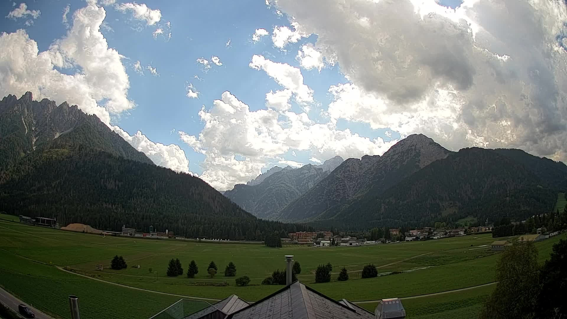 Webcam Toblach Dolomiten – Blick vom Hotel Rosengarten