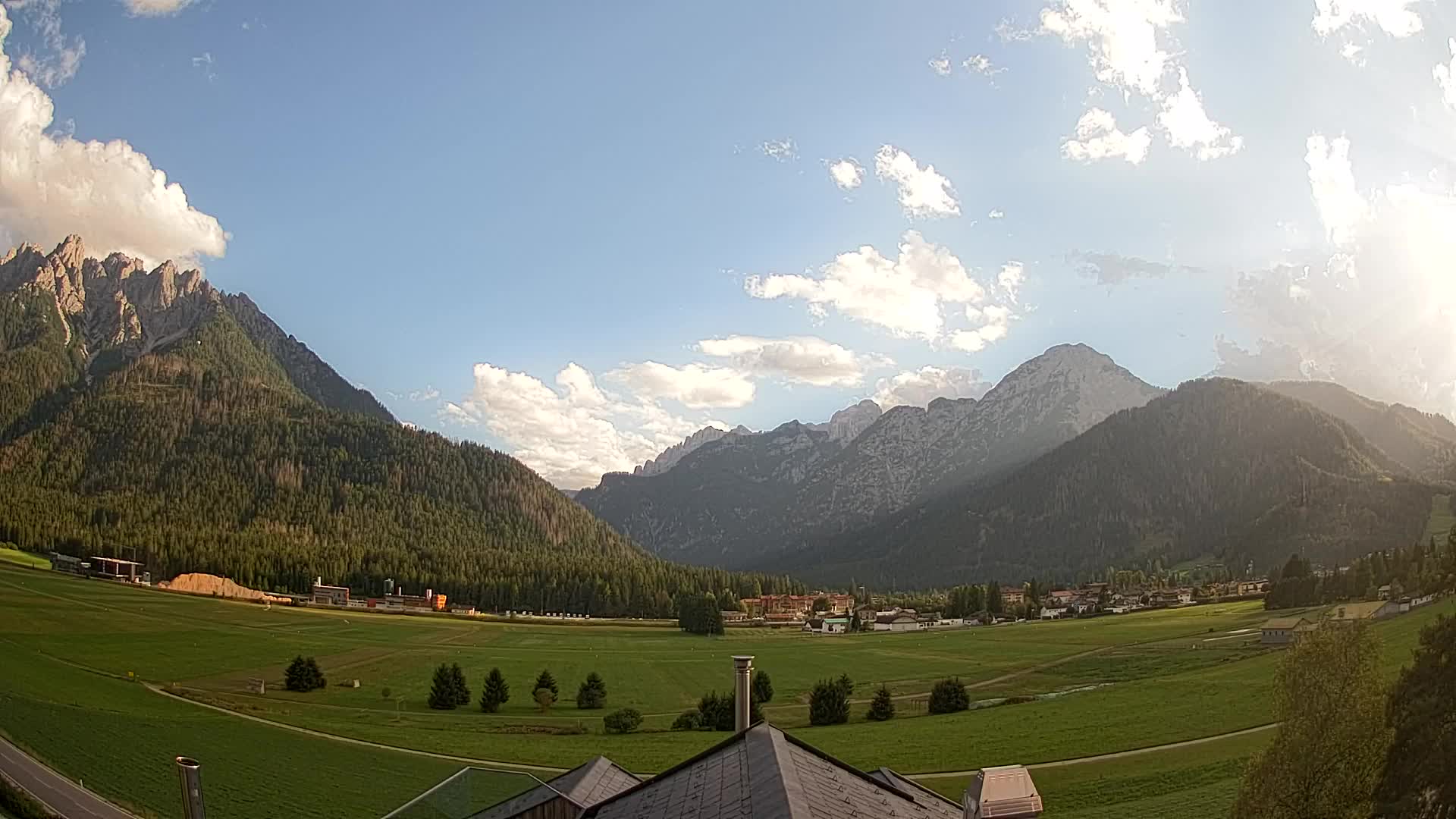 Webcam Toblach Dolomiten – Blick vom Hotel Rosengarten
