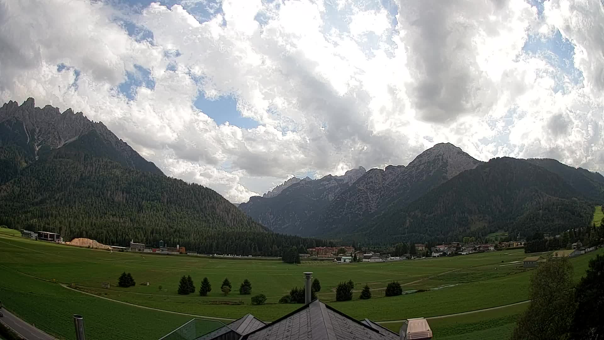 Webcam Toblach Dolomiten – Blick vom Hotel Rosengarten