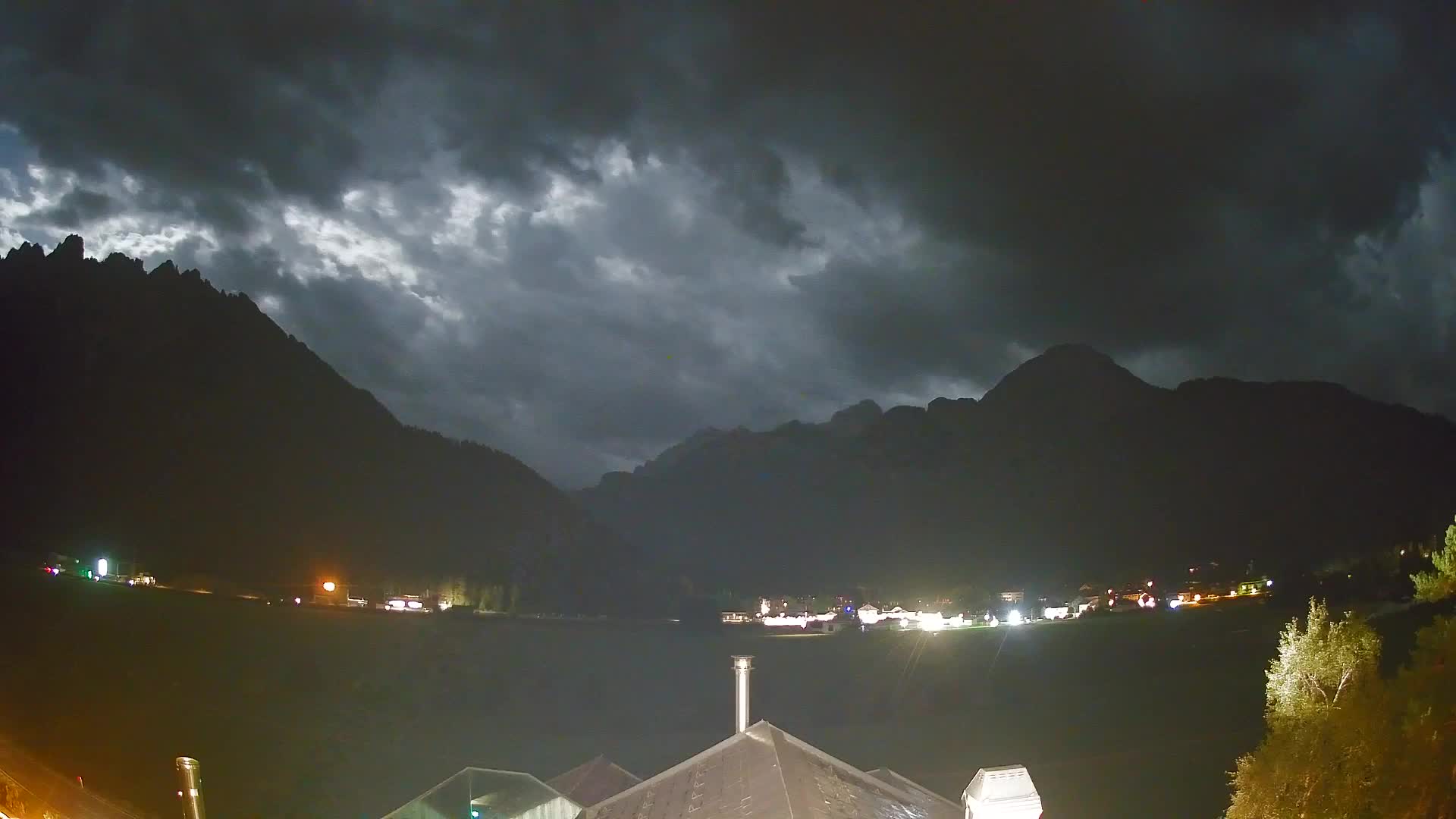 Webcam Dobbiaco Dolomiti – Vista dall’Hotel Rosengarten