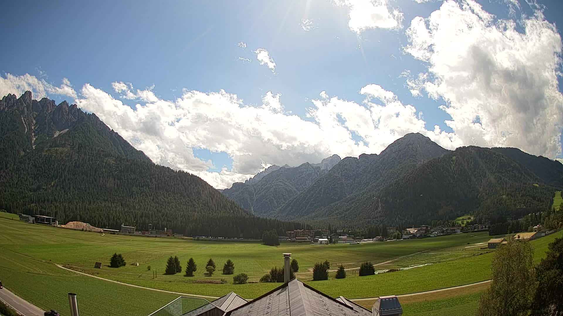 Webcam Dobbiaco Dolomiti – Vista dall’Hotel Rosengarten