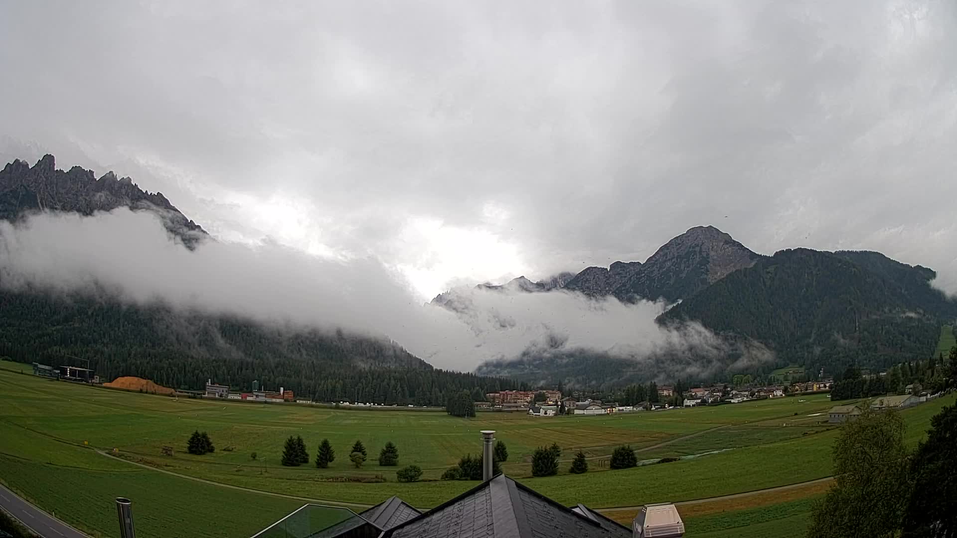 Webcam Dobbiaco Dolomiti – Vista dall’Hotel Rosengarten