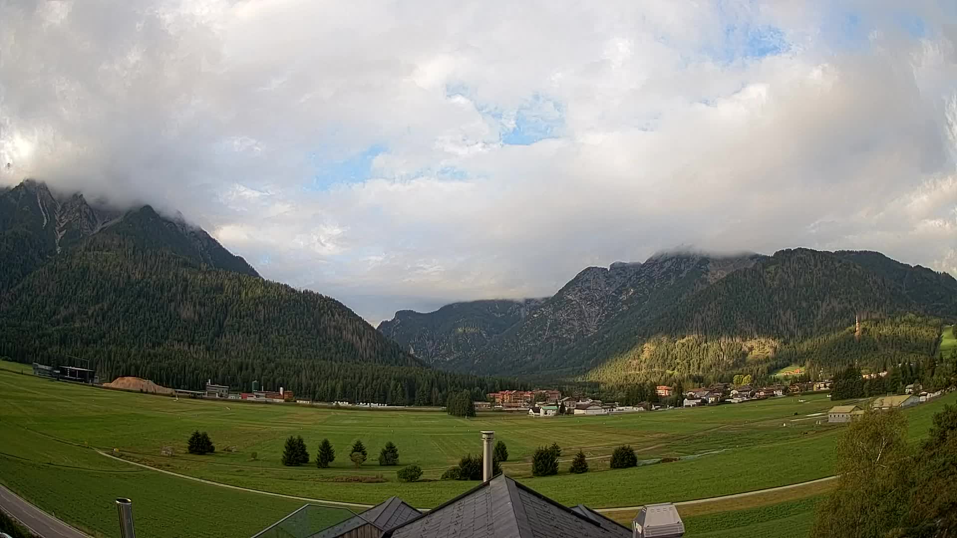 Webcam Toblach Dolomiten – Blick vom Hotel Rosengarten