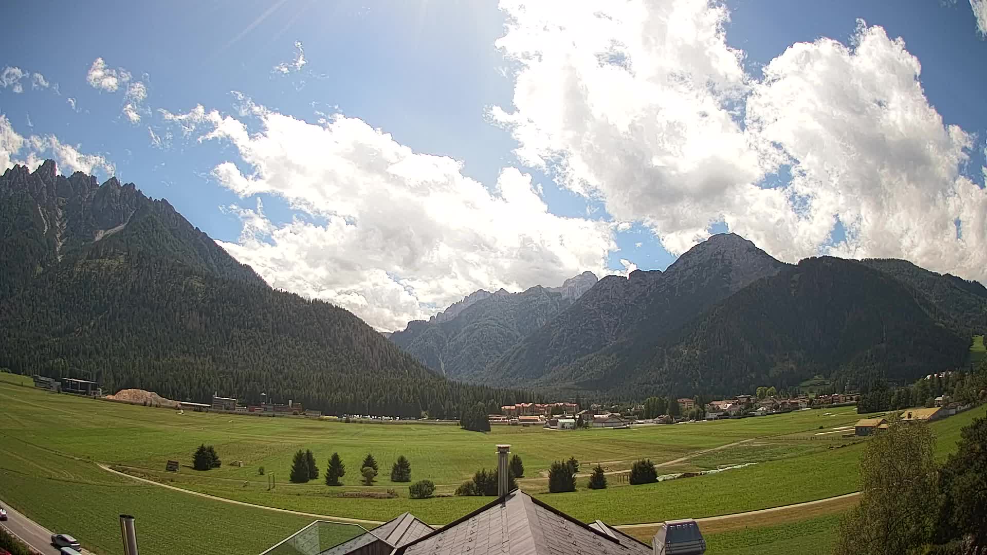 Webcam Toblach Dolomiten – Blick vom Hotel Rosengarten