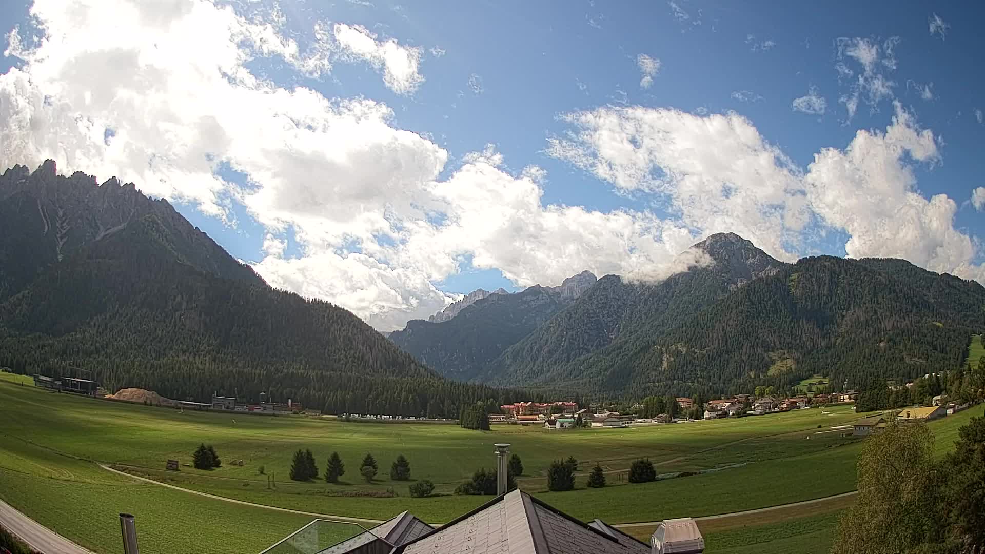 Webcam Dobbiaco Dolomiti – Vista dall’Hotel Rosengarten