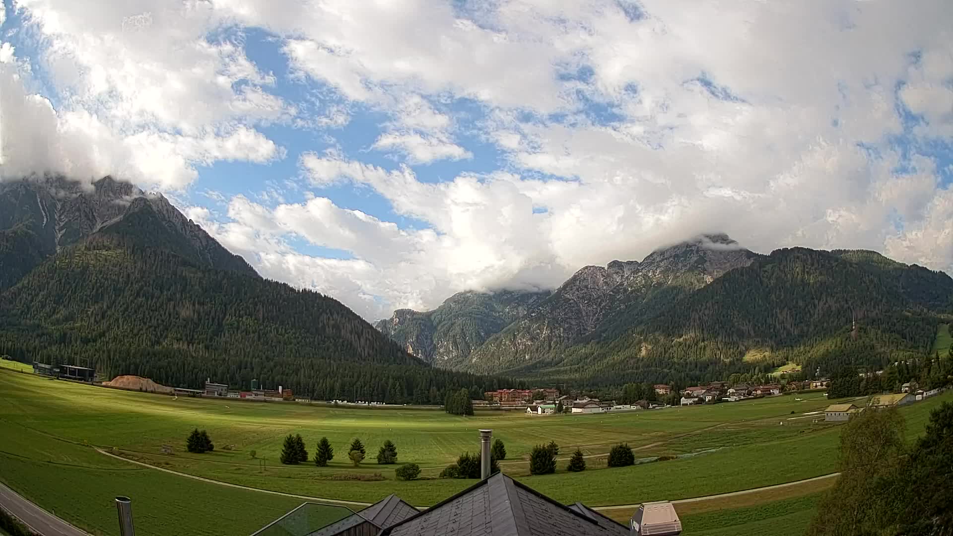 Webcam Dobbiaco Dolomiti – Vista dall’Hotel Rosengarten