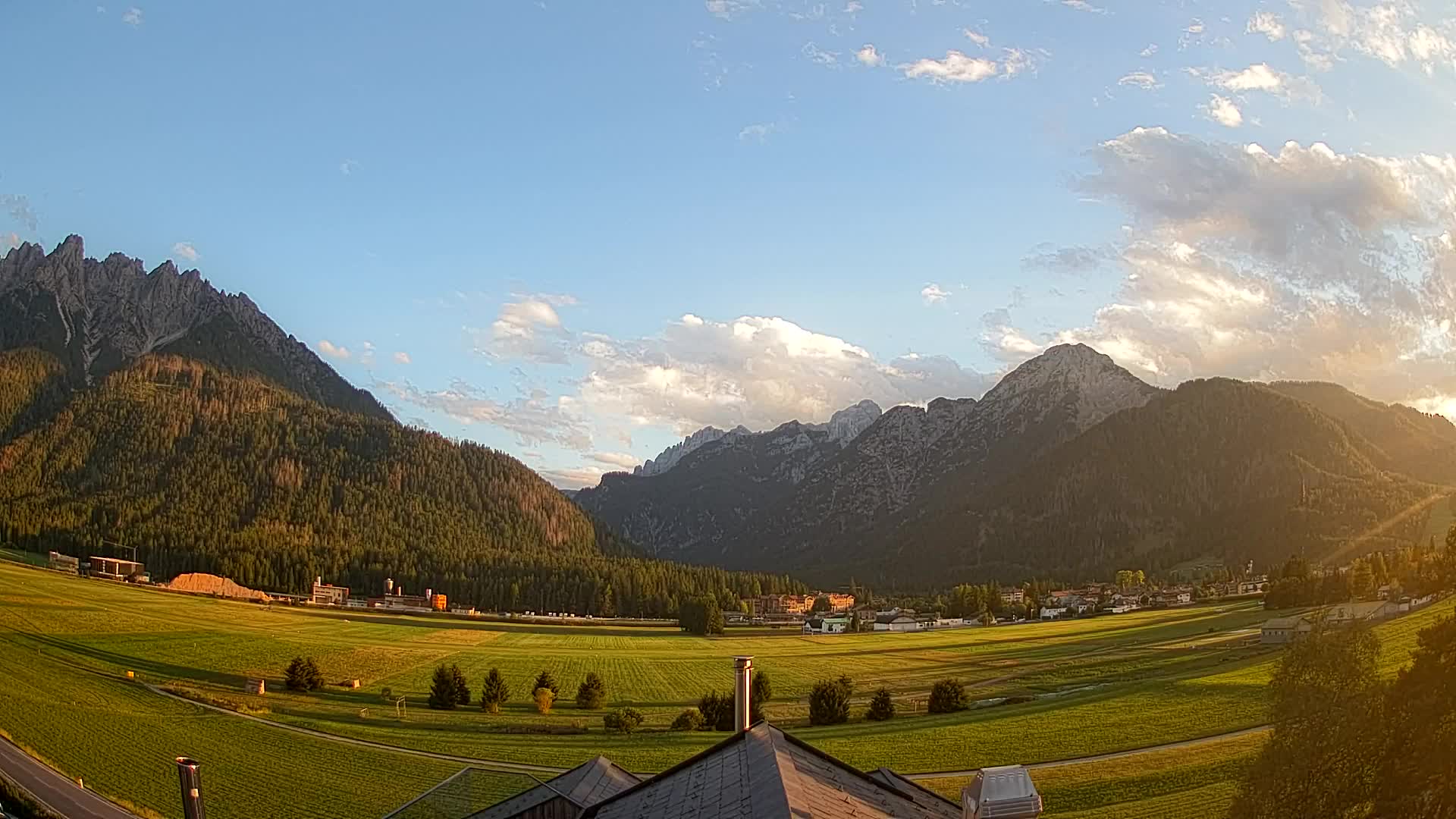 Webcam Toblach Dolomitas – Vista desde el Hotel Rosengarten