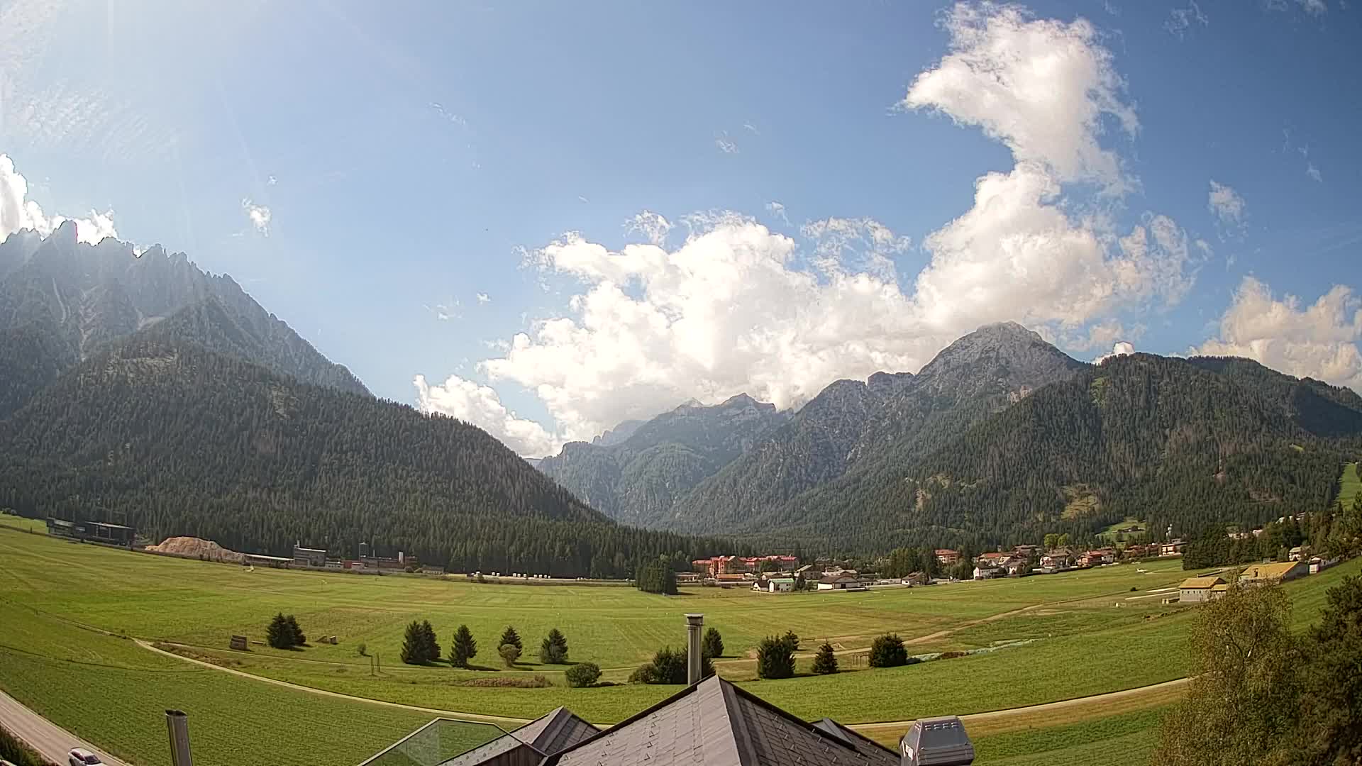 Webcam Toblach Dolomiten – Blick vom Hotel Rosengarten