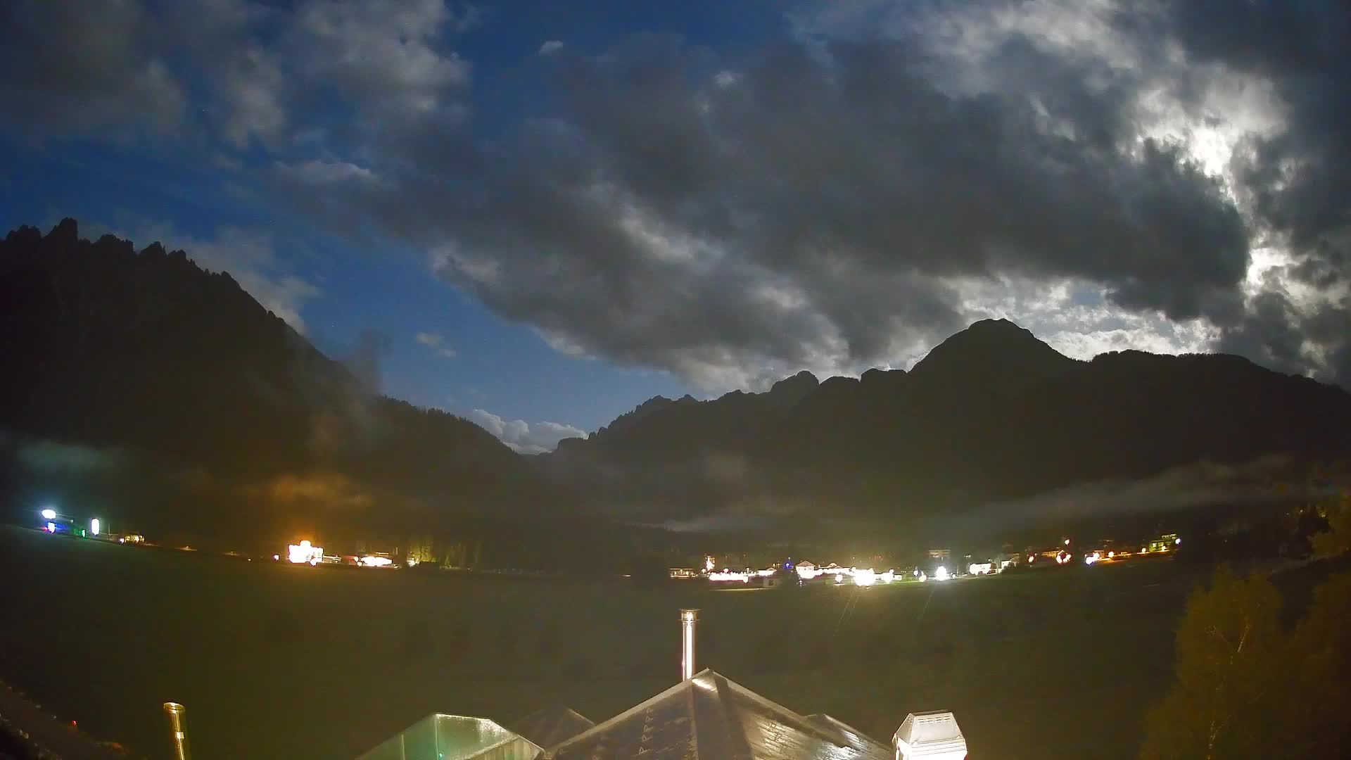 Webcam Dobbiaco Dolomiti – Vista dall’Hotel Rosengarten
