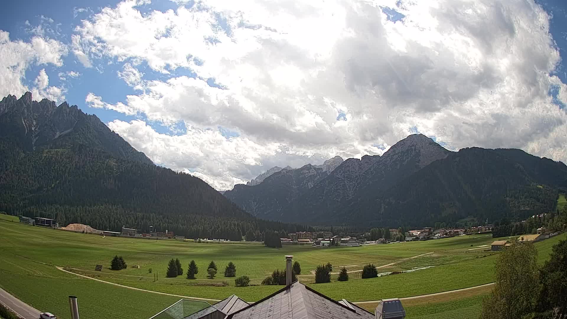 Webcam Dobbiaco Dolomiti – Vista dall’Hotel Rosengarten