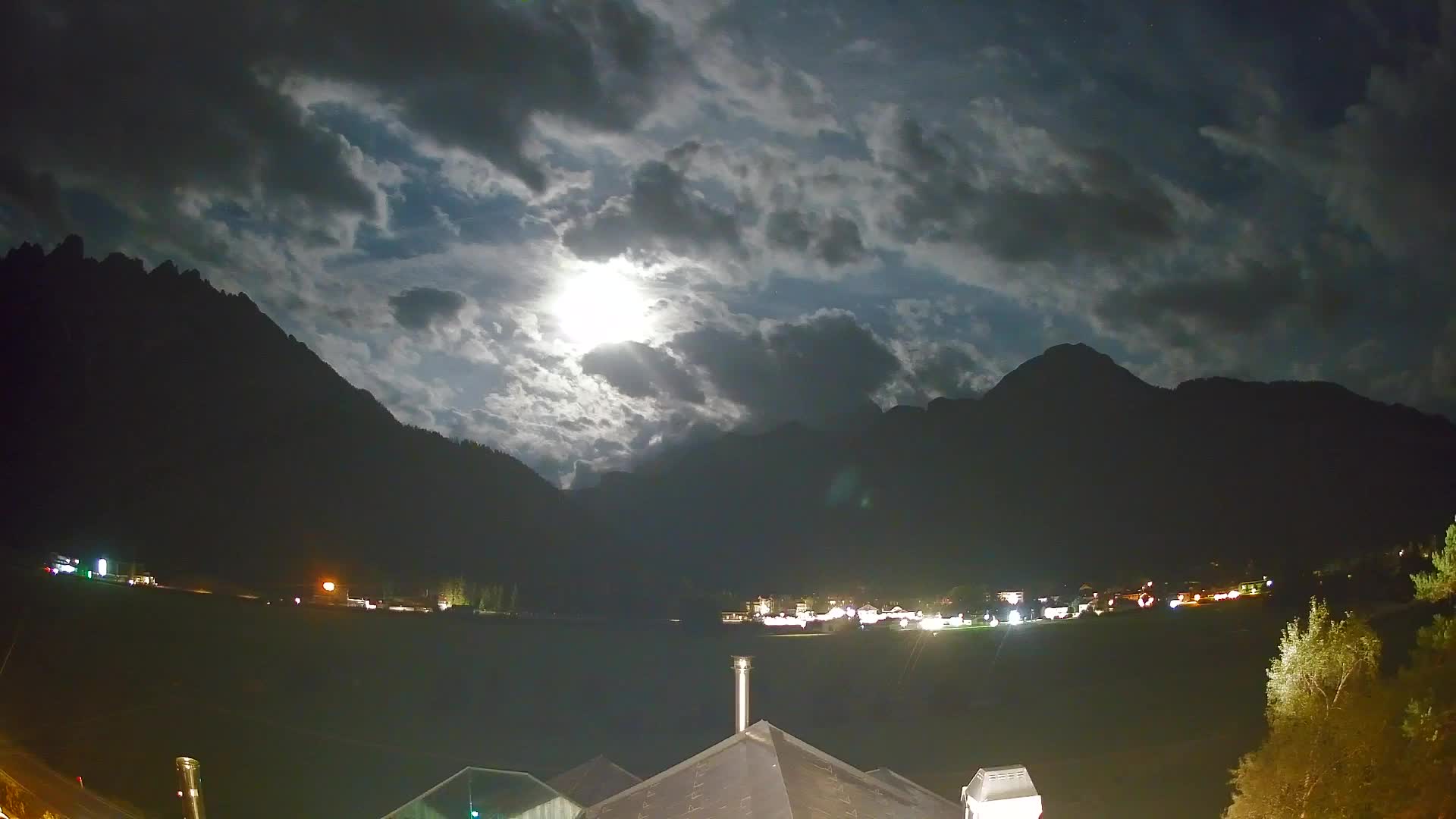 Webcam Dobbiaco Dolomiti – Vista dall’Hotel Rosengarten