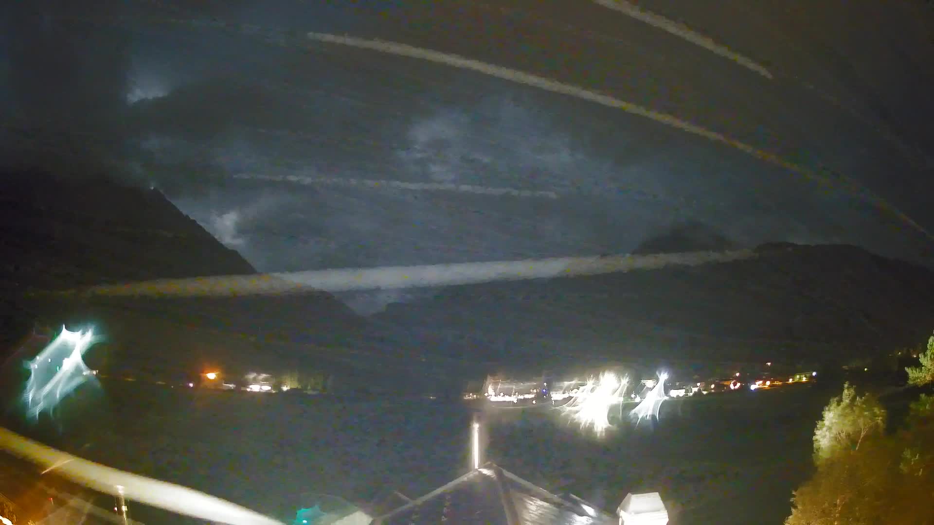 Webcam Toblach Dolomites – View from Hotel Rosengarten