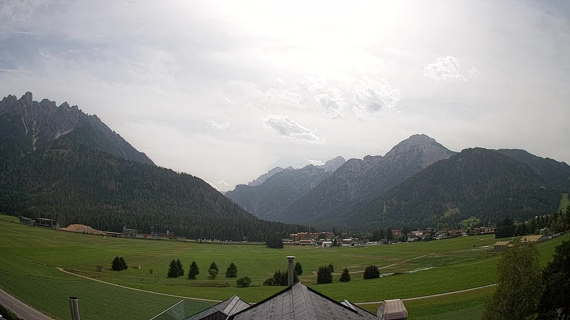 Webcam Dobbiaco Dolomiti – Vista dall’Hotel Rosengarten