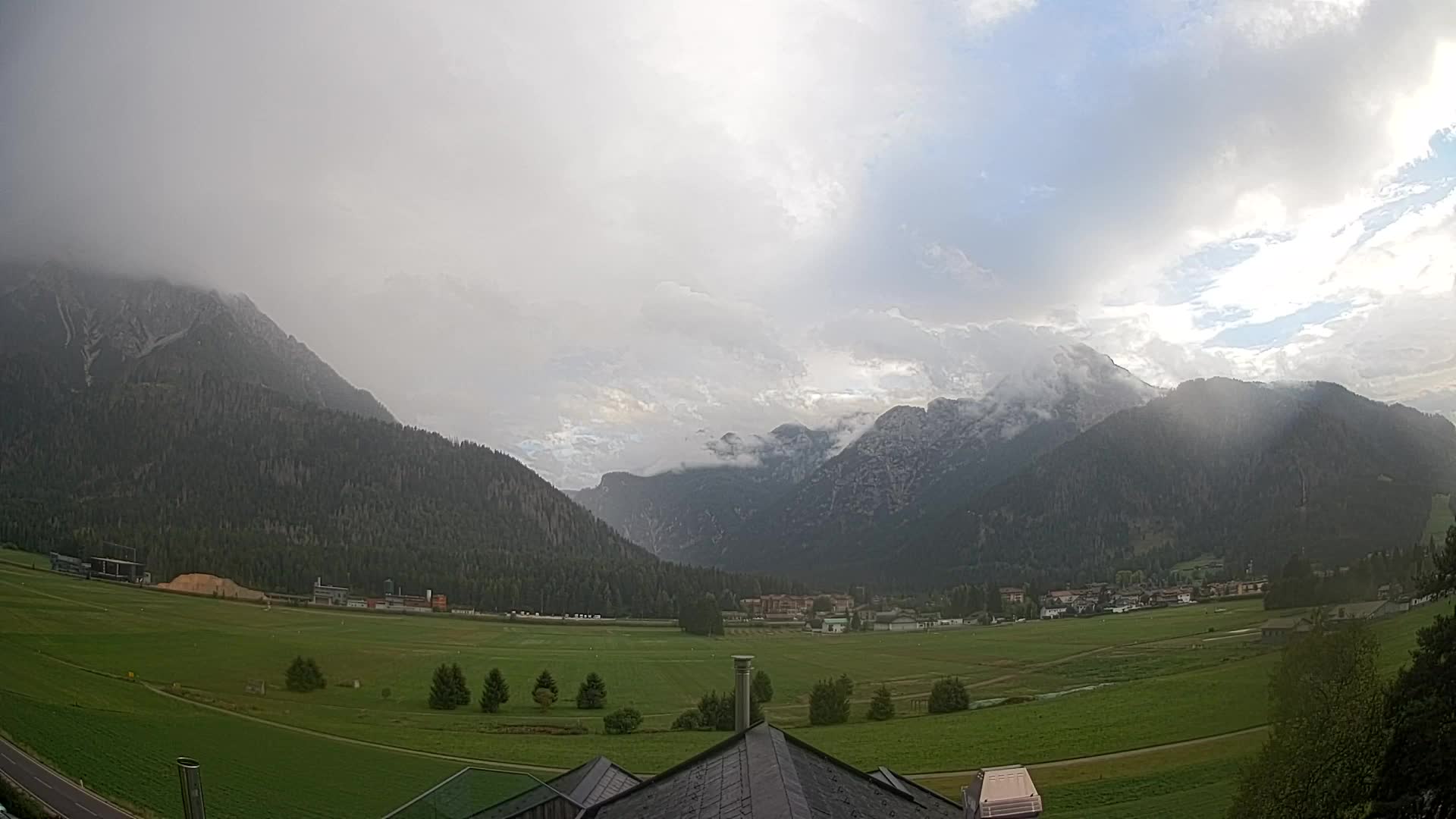 Webcam Toblach Dolomiten – Blick vom Hotel Rosengarten