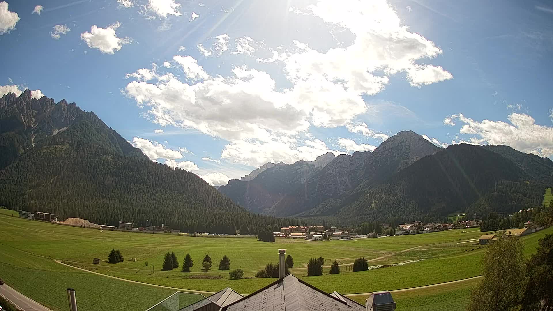 Webcam Toblach Dolomites – Vue depuis l’Hôtel Rosengarten