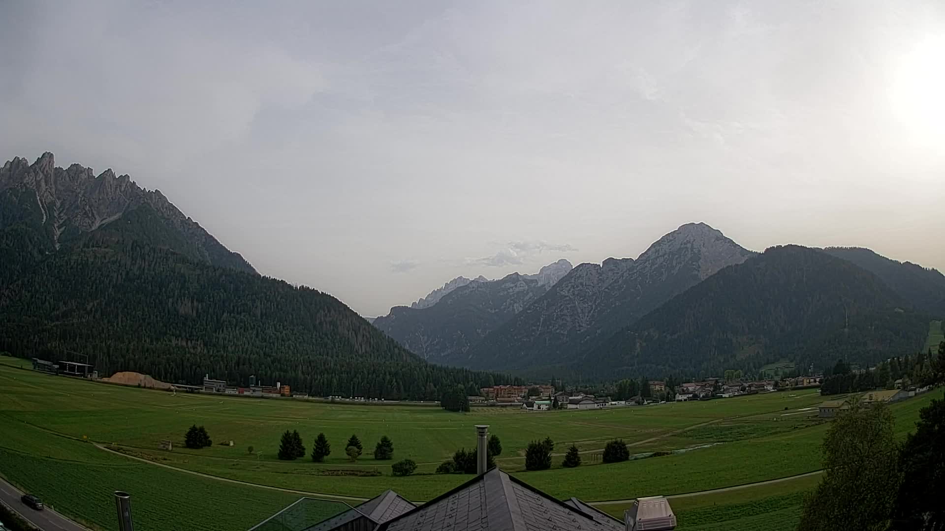 Webcam Toblach Dolomites – View from Hotel Rosengarten