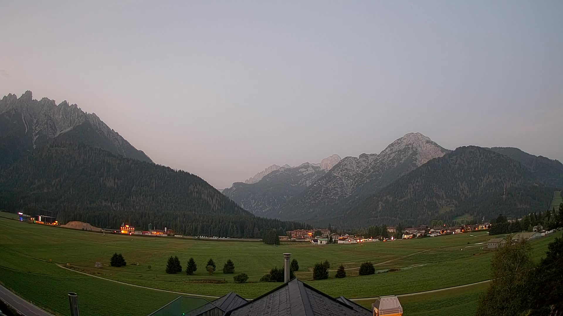 Web kamera Toblach Dolomiti – Pogled s Hotela Rosengarten