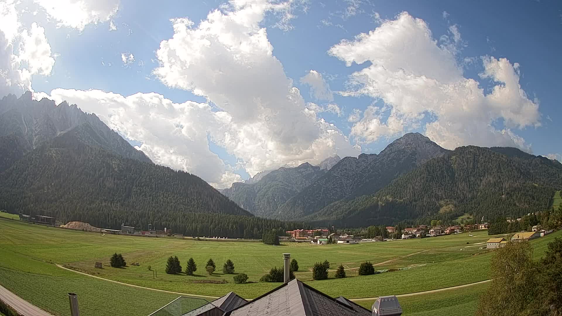 Webcam Toblach Dolomiten – Blick vom Hotel Rosengarten