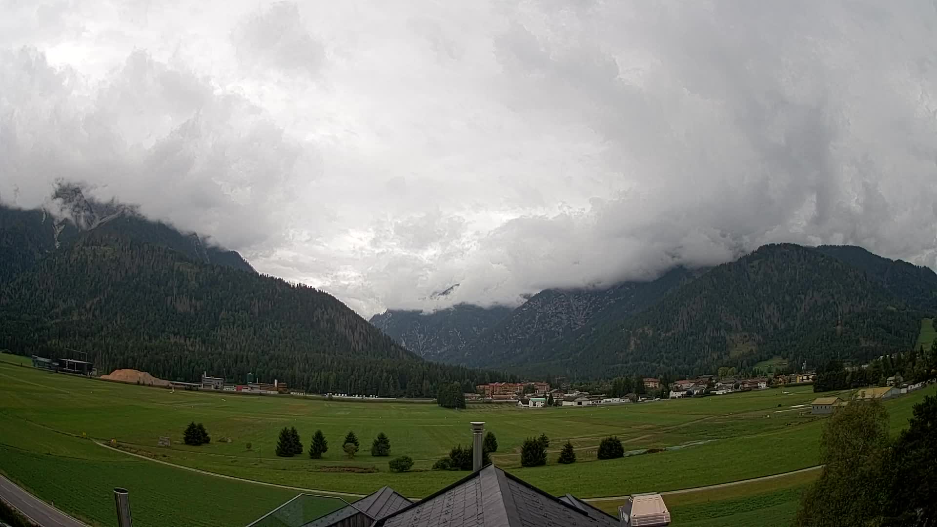 Webcam Dobbiaco Dolomiti – Vista dall’Hotel Rosengarten