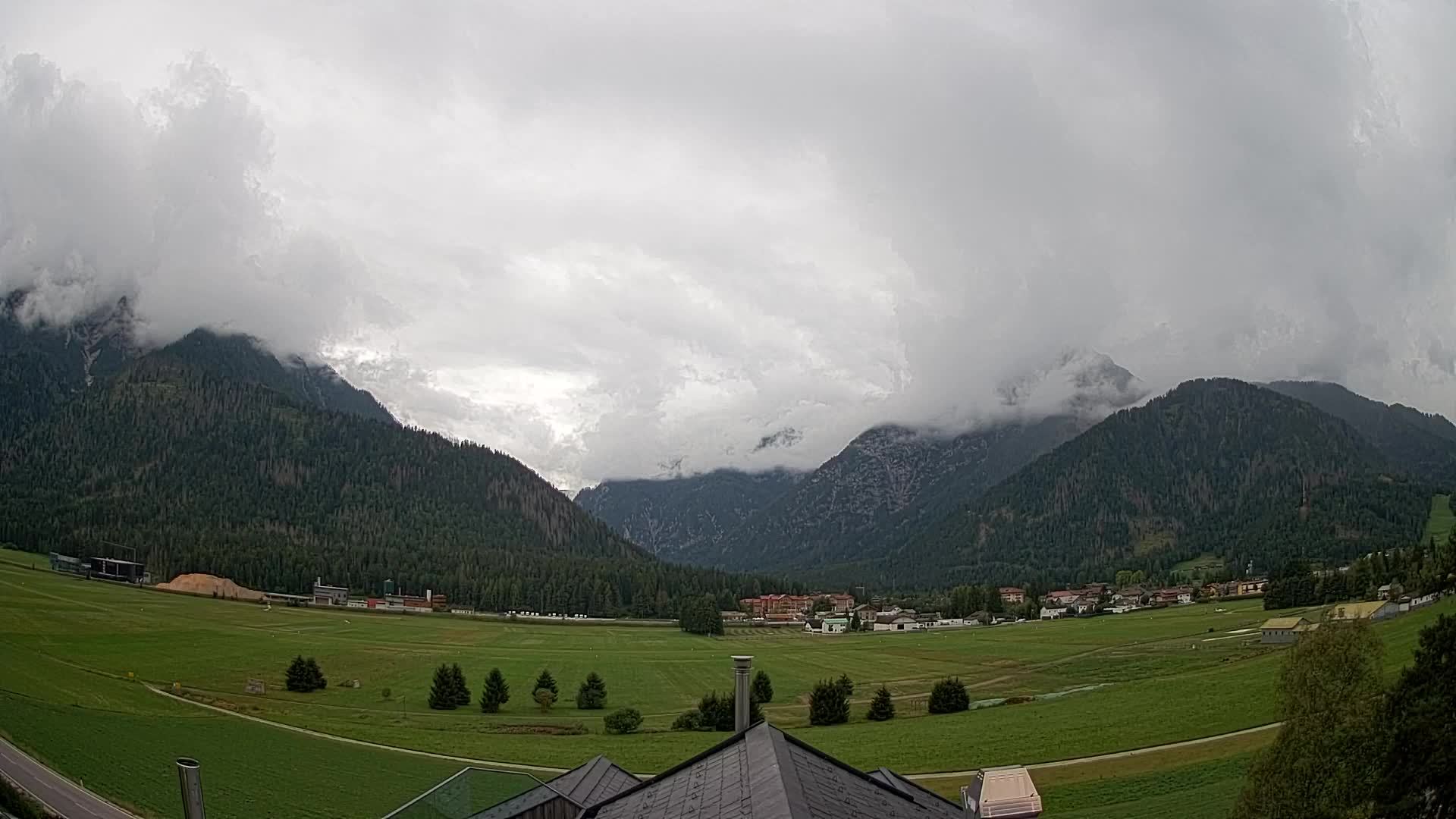 Webcam Dobbiaco Dolomiti – Vista dall’Hotel Rosengarten