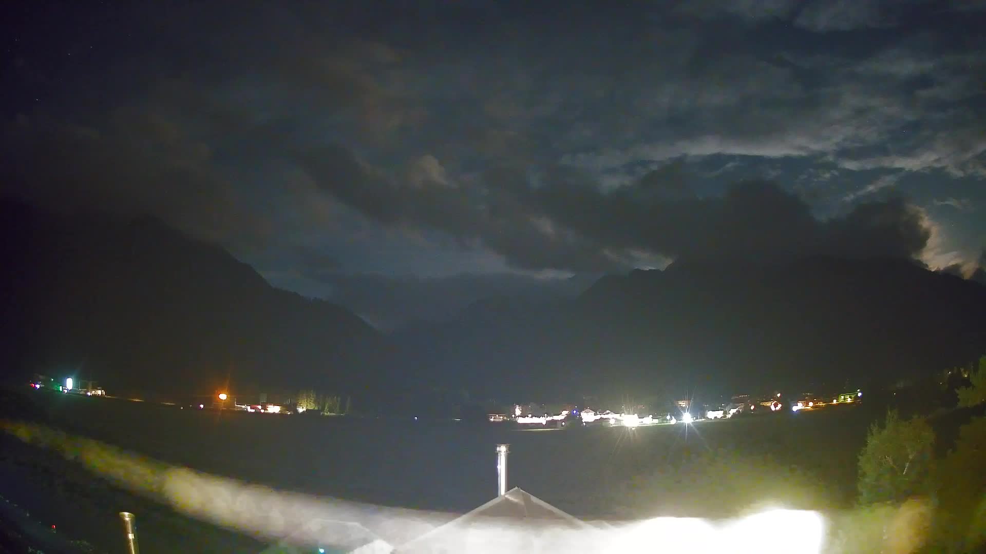 Web kamera Toblach Dolomiti – Pogled s Hotela Rosengarten