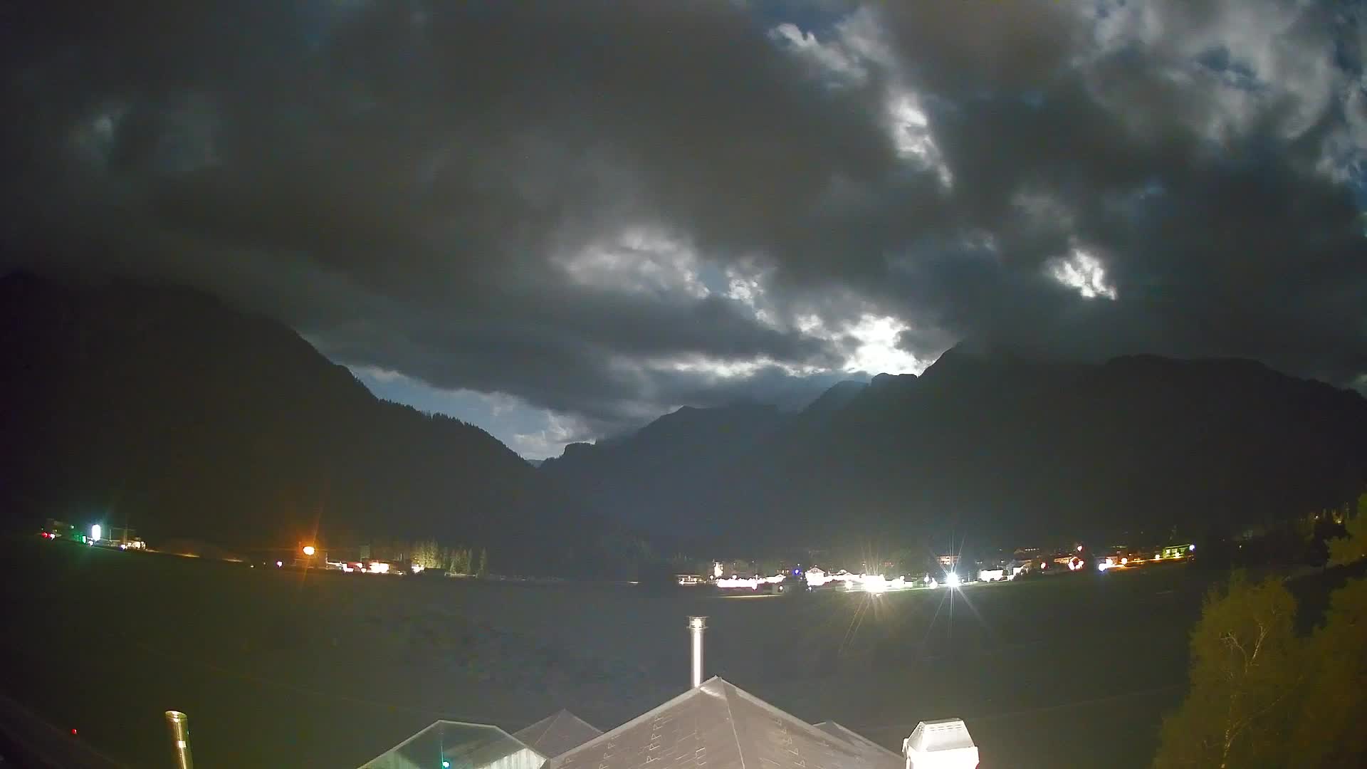 Webcam Dobbiaco Dolomiti – Vista dall’Hotel Rosengarten