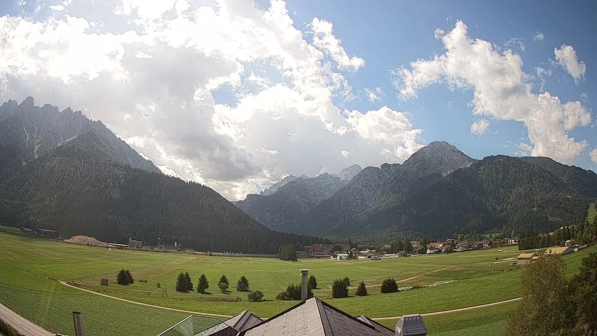 Webcam Toblach Dolomitas – Vista desde el Hotel Rosengarten