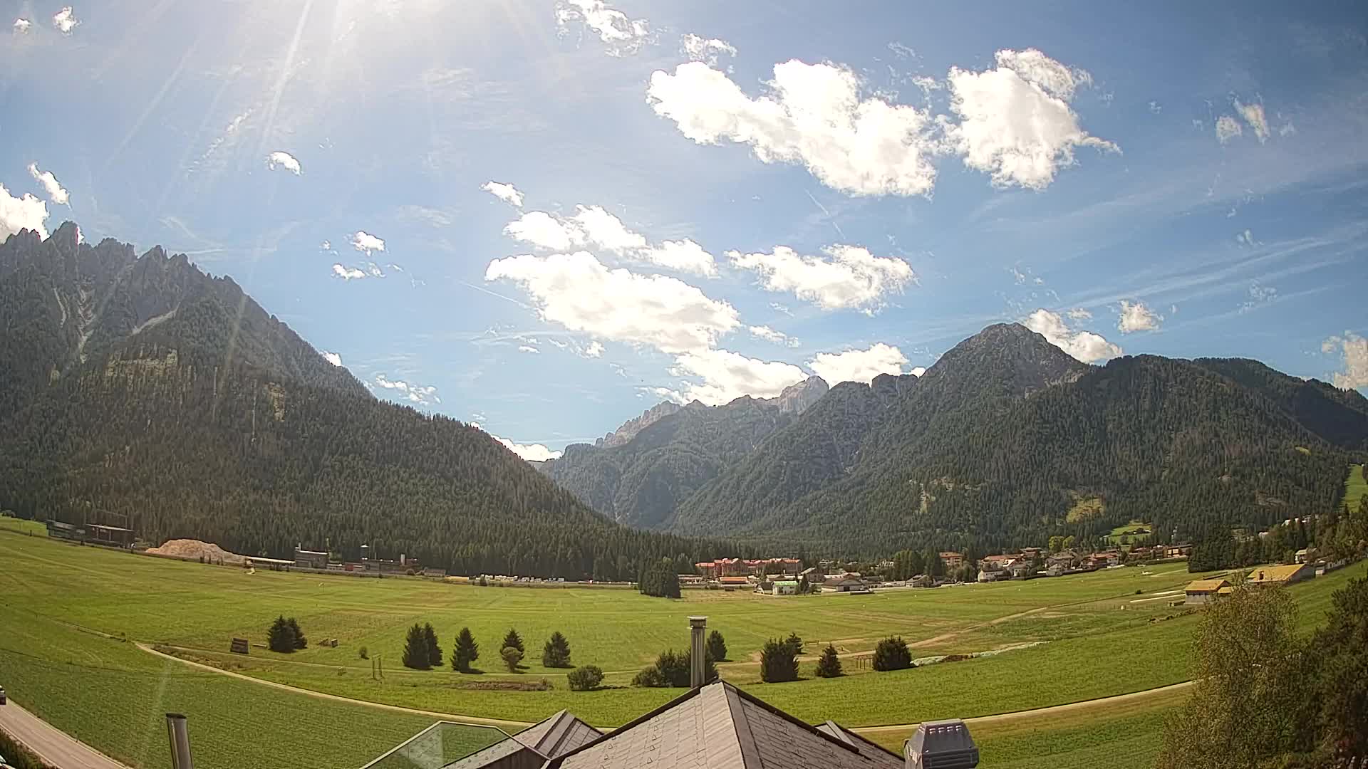 Webcam Toblach Dolomites – Vue depuis l’Hôtel Rosengarten