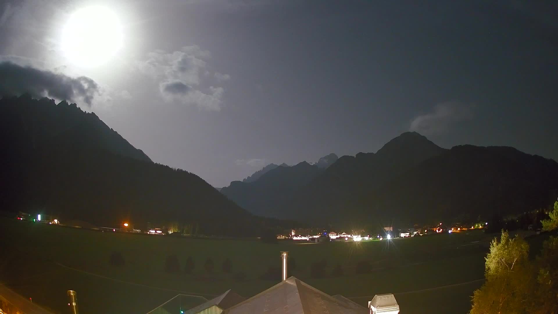 Webcam Dobbiaco Dolomiti – Vista dall’Hotel Rosengarten