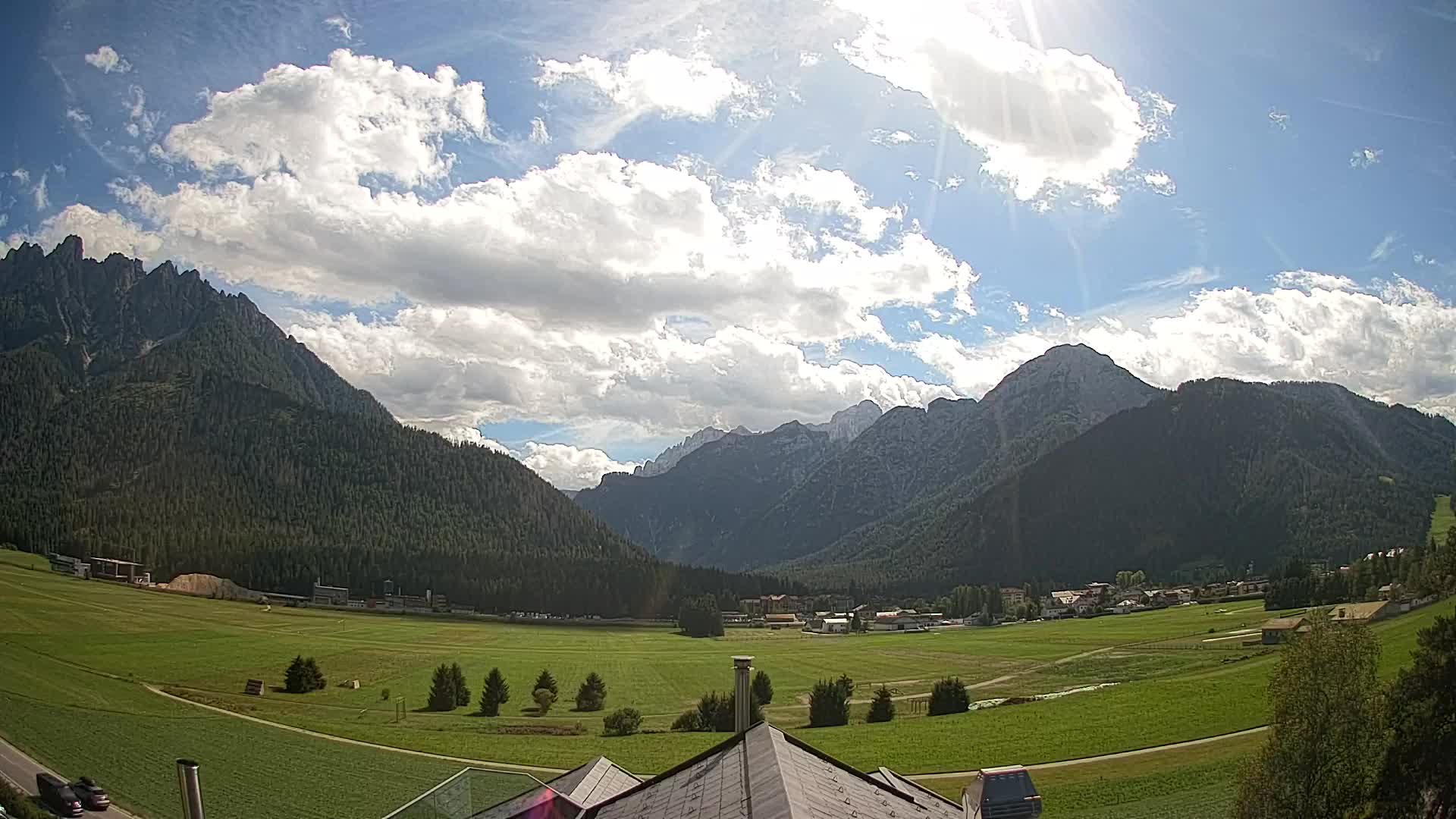 Webcam Dobbiaco Dolomiti – Vista dall’Hotel Rosengarten