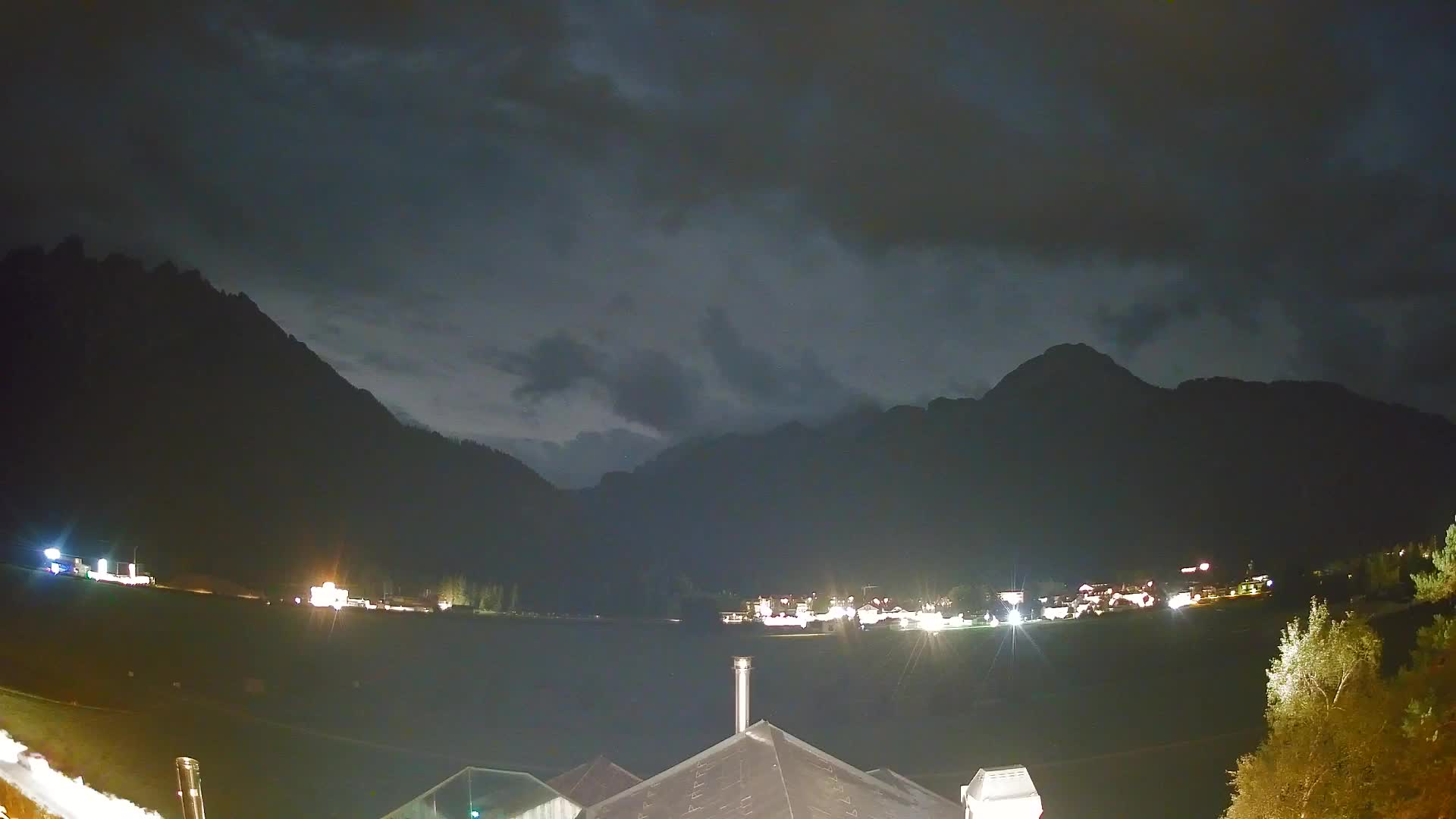 Webcam Toblach Dolomites – View from Hotel Rosengarten
