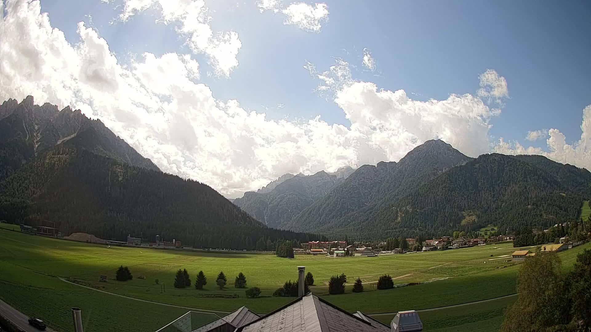 Webcam Dobbiaco Dolomiti – Vista dall’Hotel Rosengarten