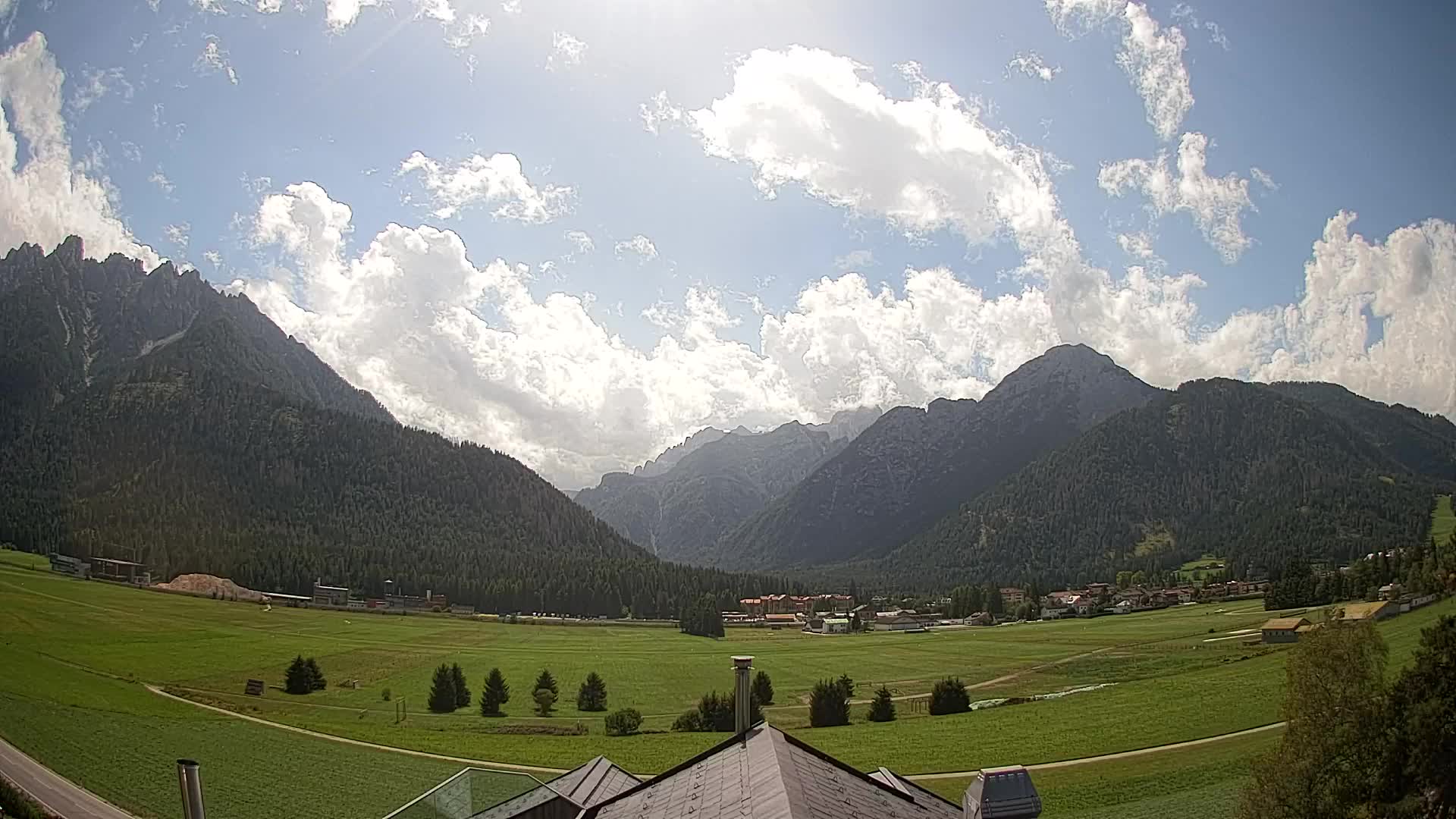 Webcam Toblach Dolomitas – Vista desde el Hotel Rosengarten