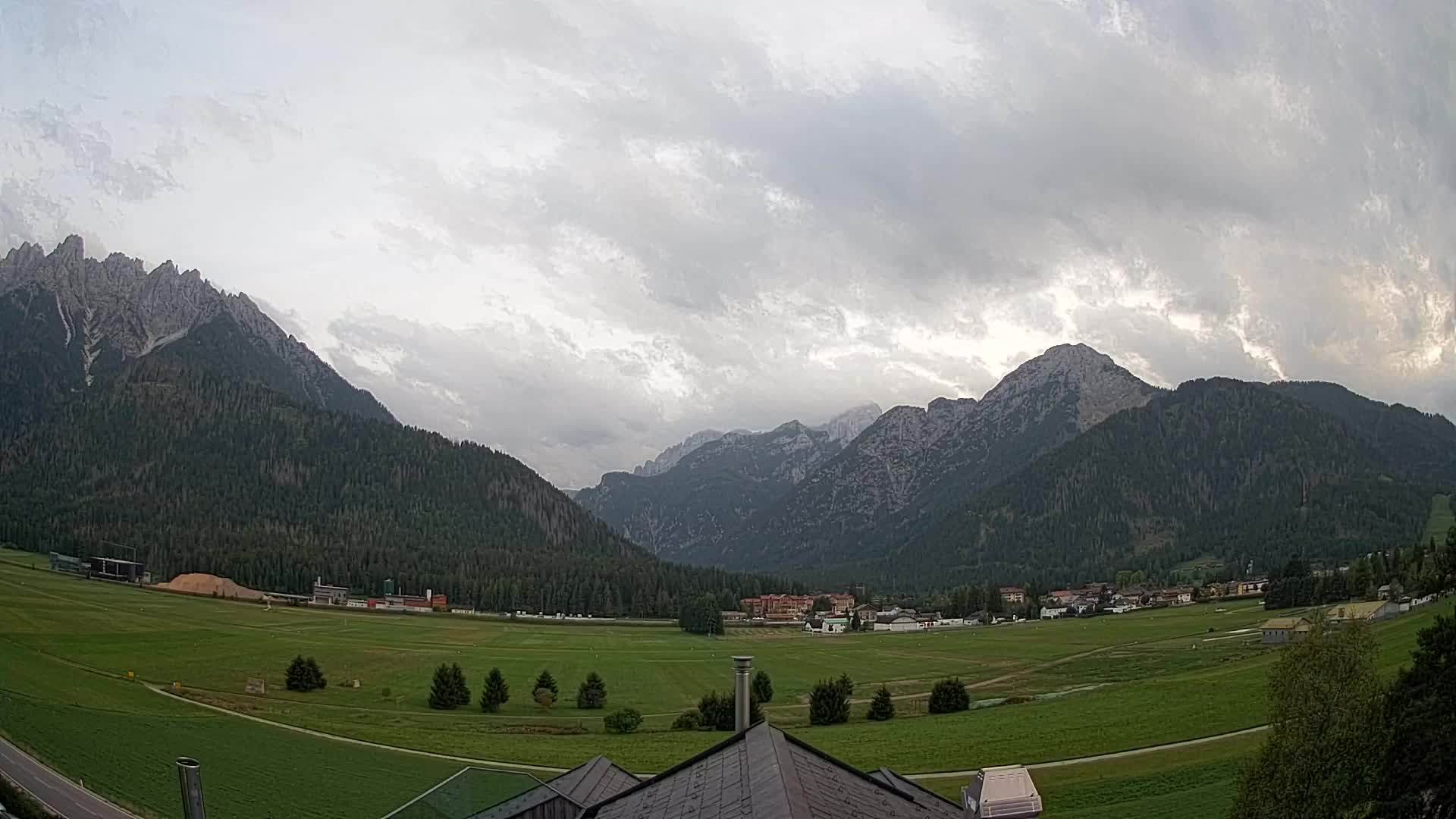 Webcam Toblach Dolomiten – Blick vom Hotel Rosengarten
