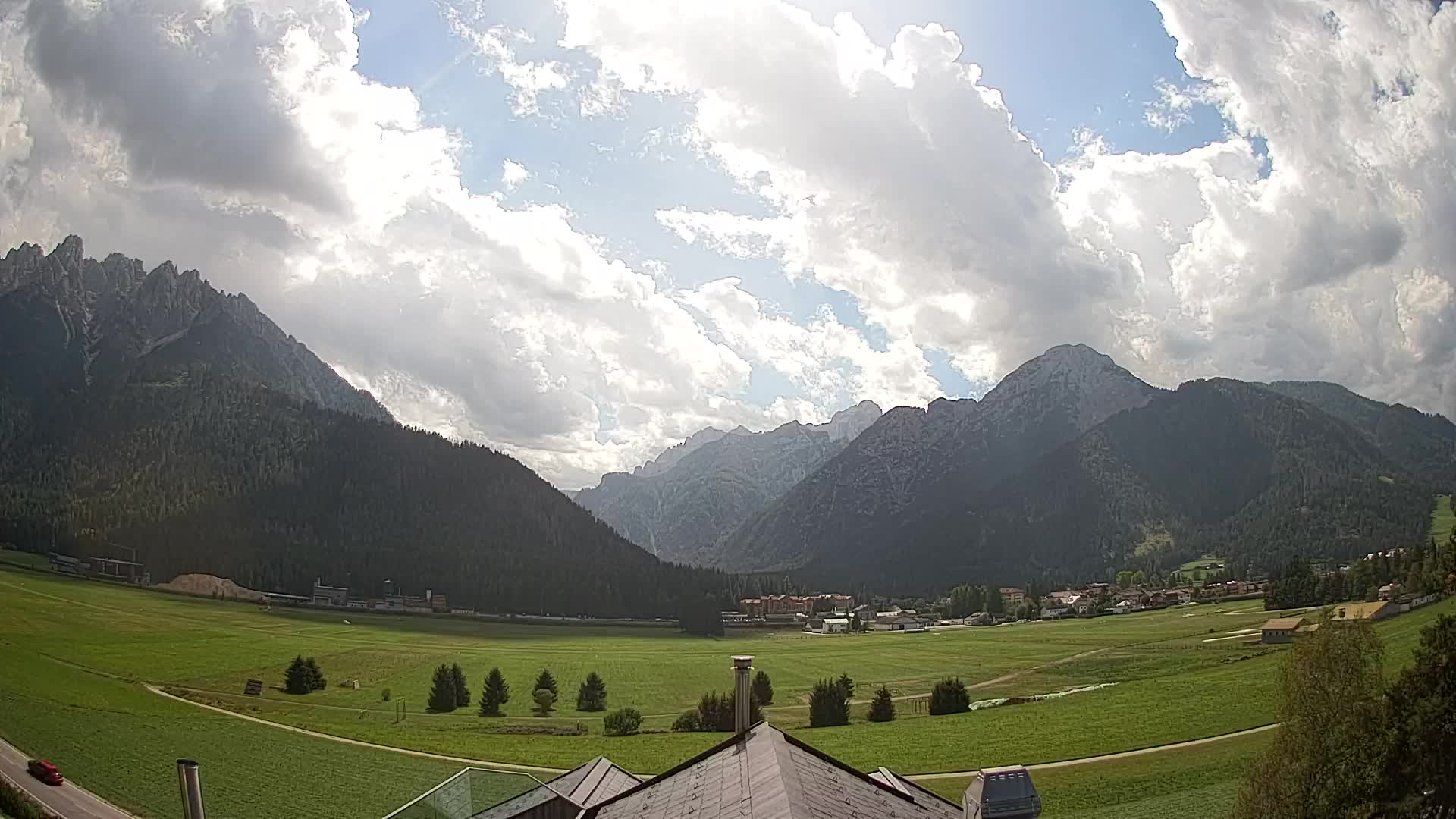 Webcam Dobbiaco Dolomiti – Vista dall’Hotel Rosengarten