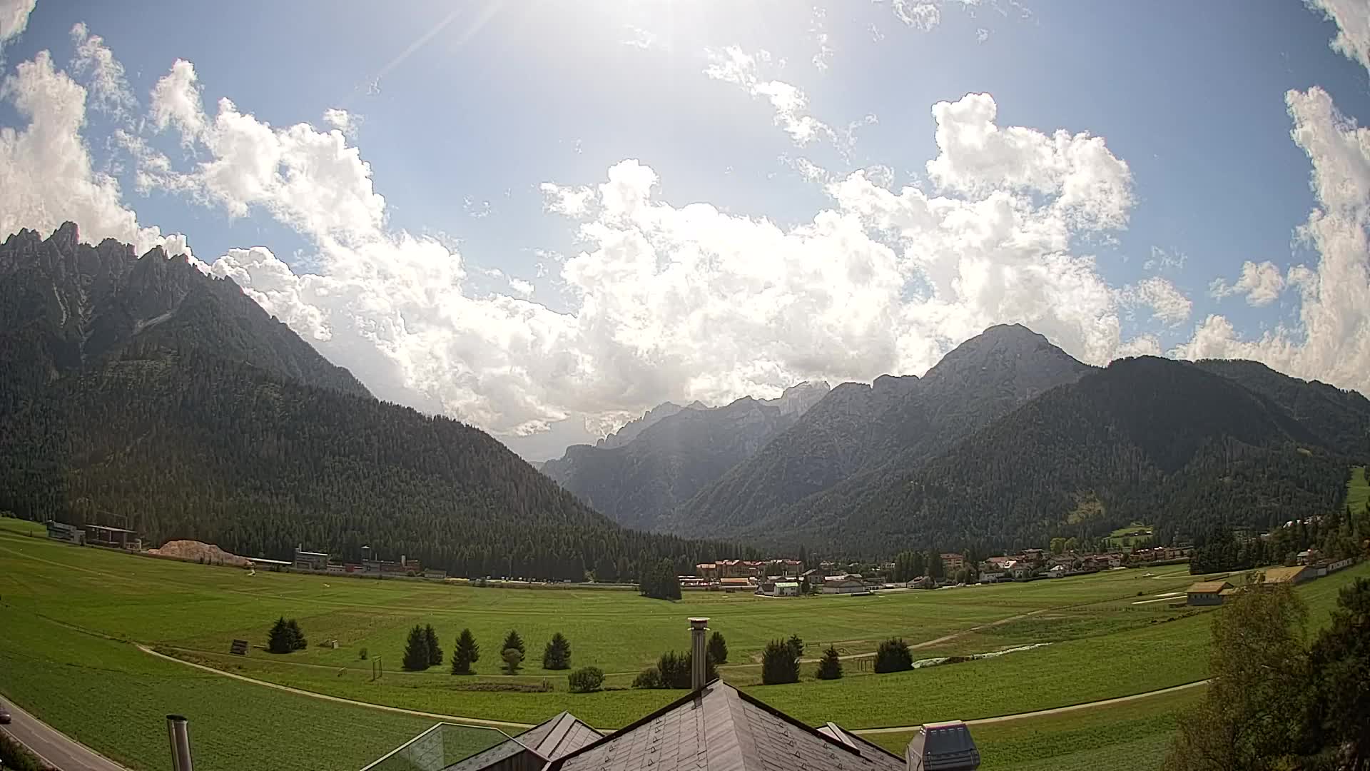 Webcam Toblach Dolomitas – Vista desde el Hotel Rosengarten