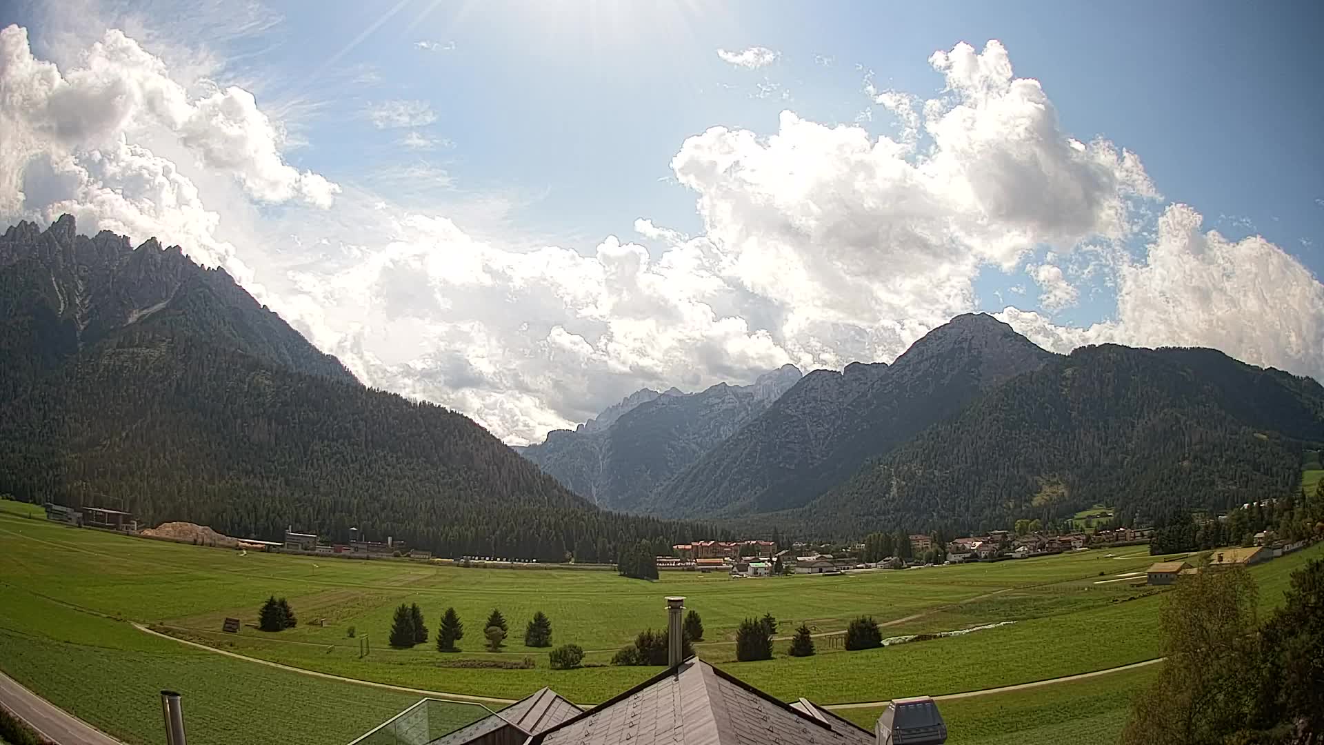 Webcam Dobbiaco Dolomiti – Vista dall’Hotel Rosengarten