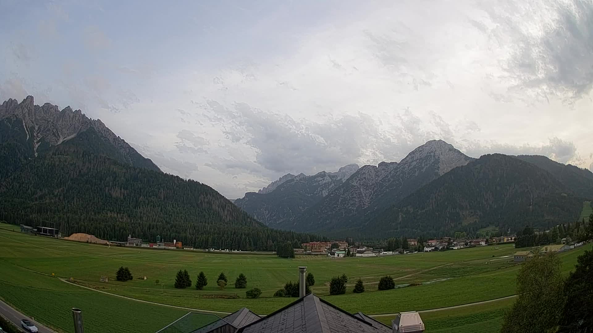 Webcam Dobbiaco Dolomiti – Vista dall’Hotel Rosengarten