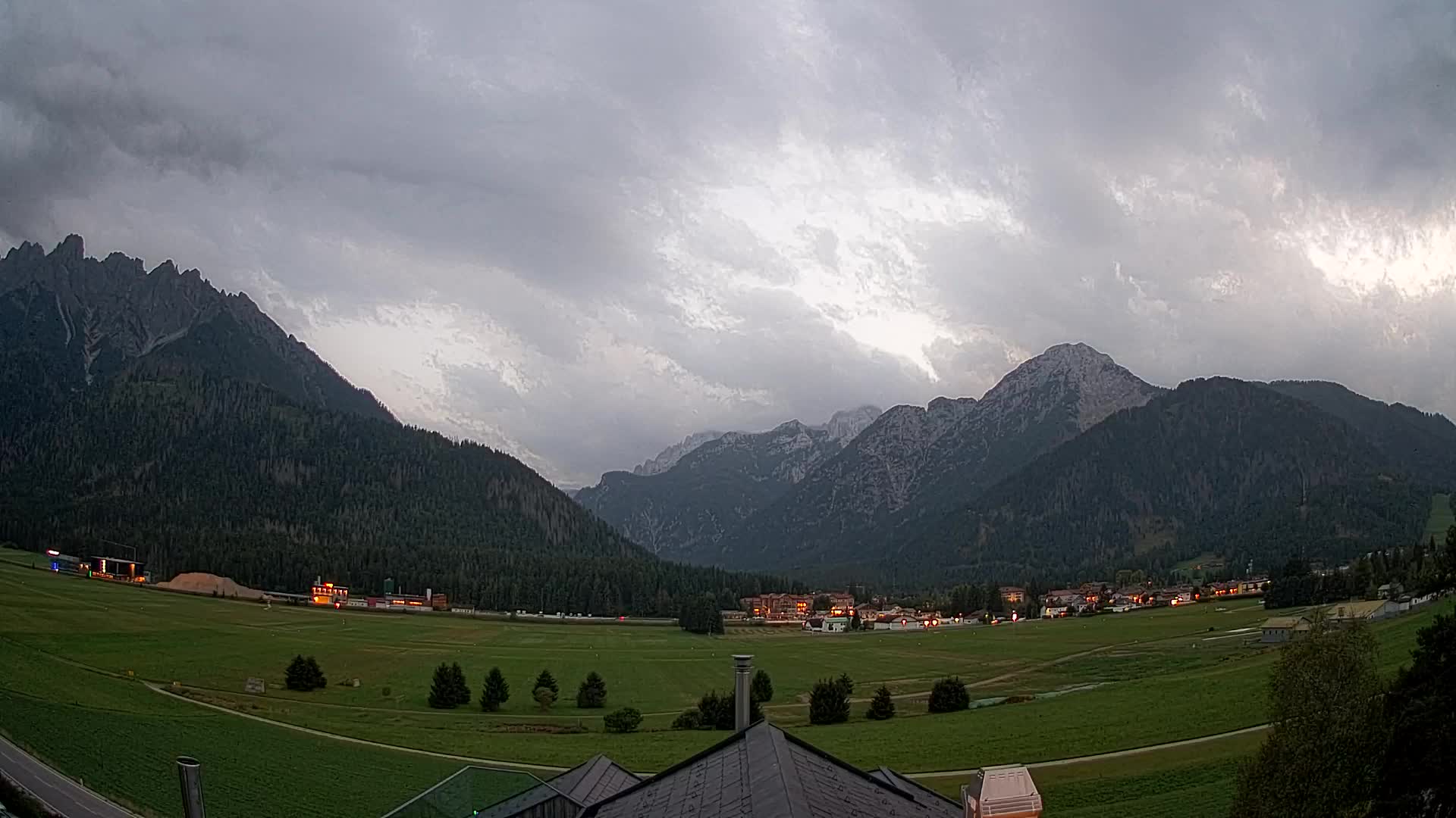 Webcam Toblach Dolomiten – Blick vom Hotel Rosengarten